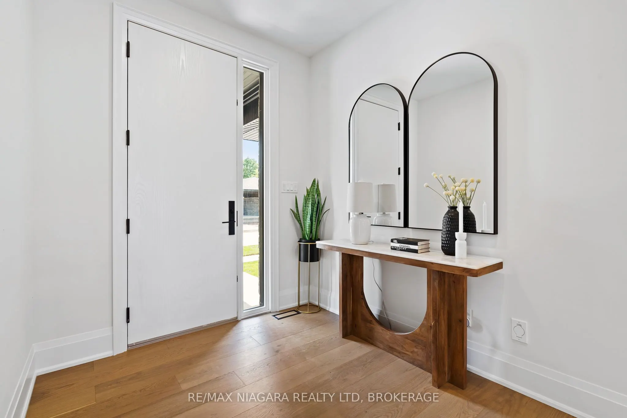 16 Accursi Crescent