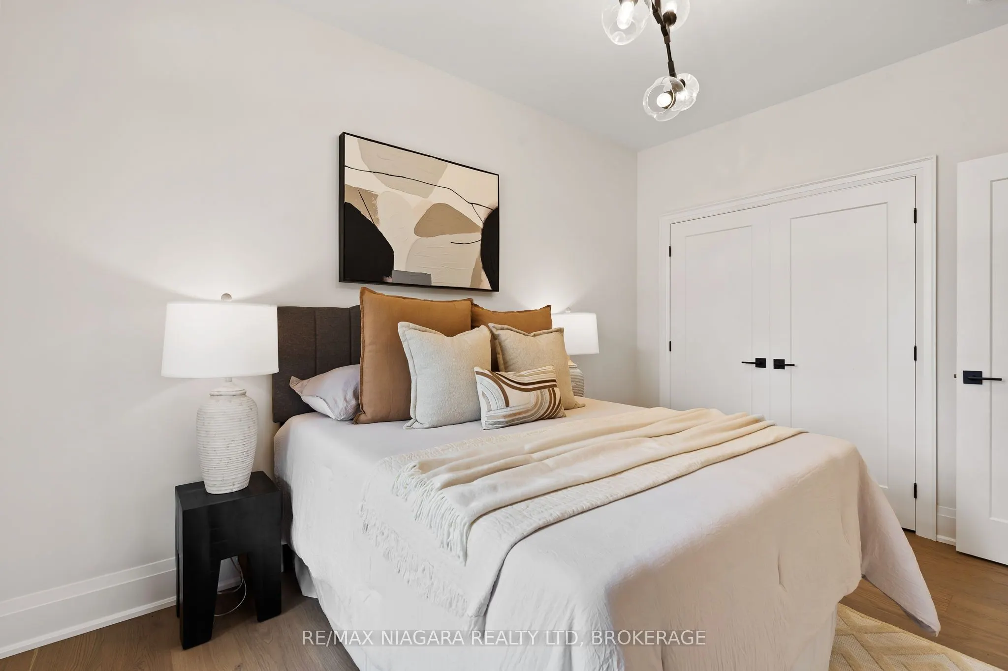 16 Accursi Crescent