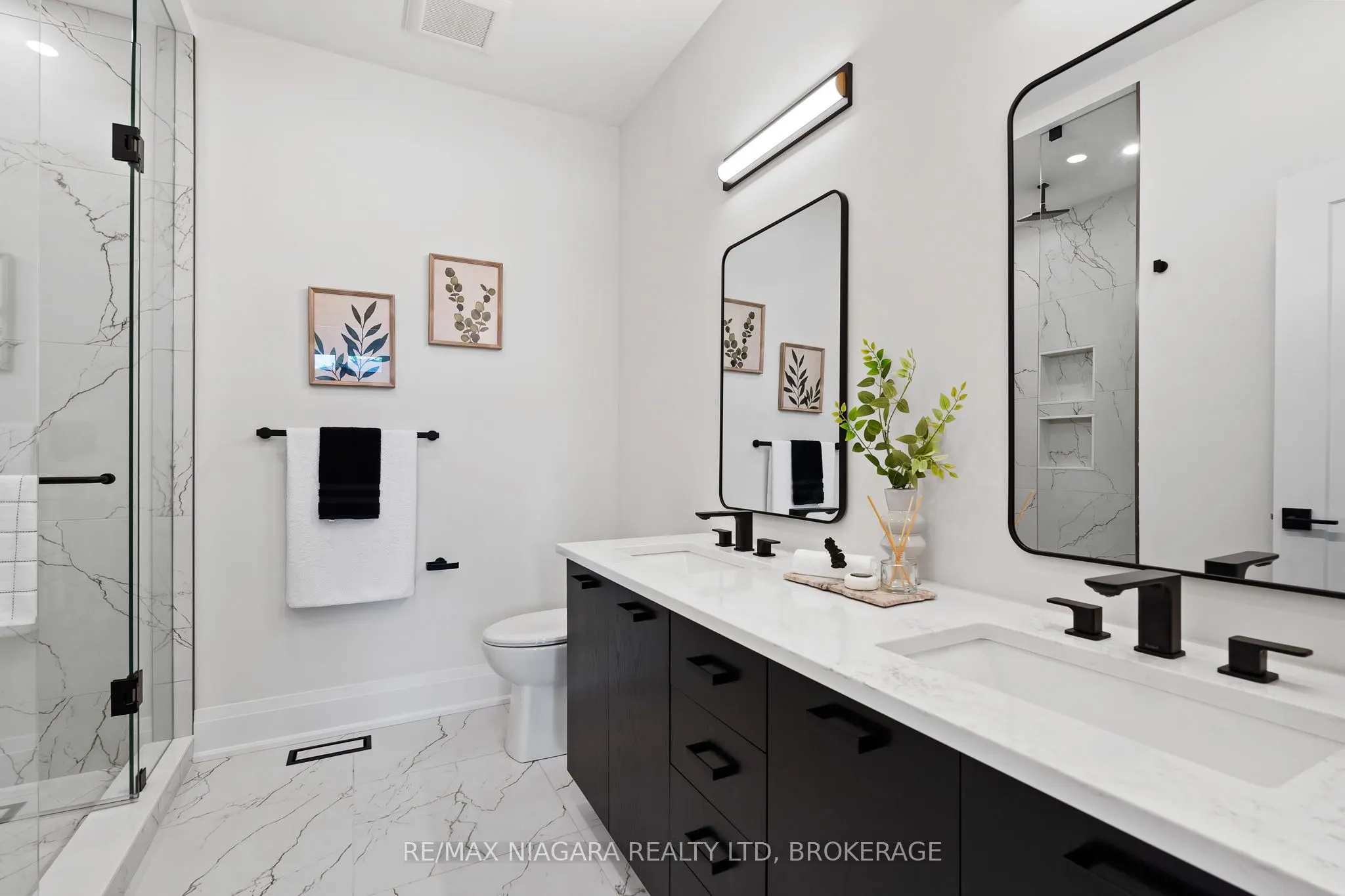 16 Accursi Crescent