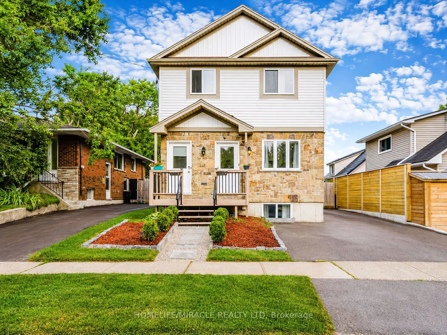 67 Kinzie Avenue #67A Upper