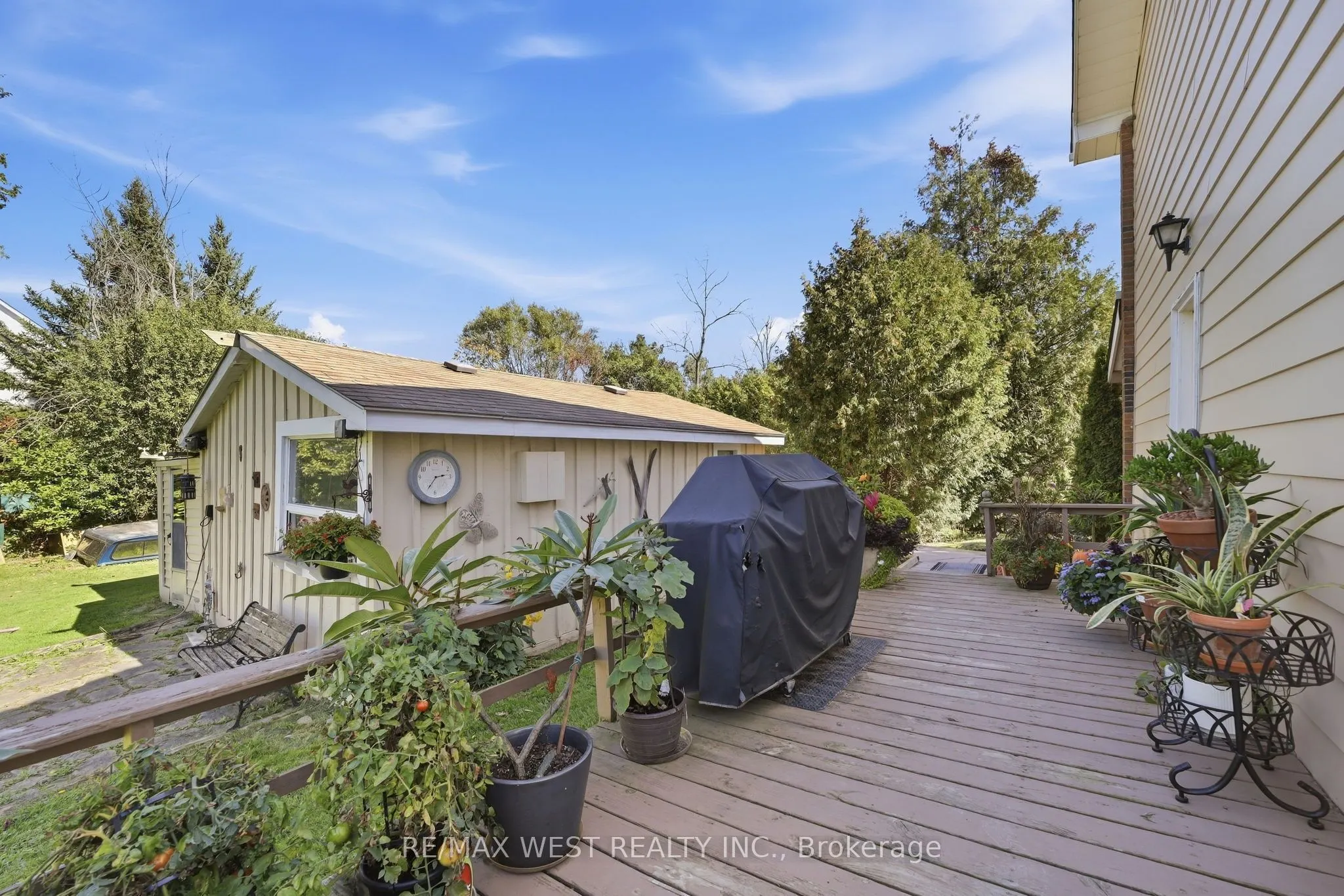 9244 Halton Erin Townline