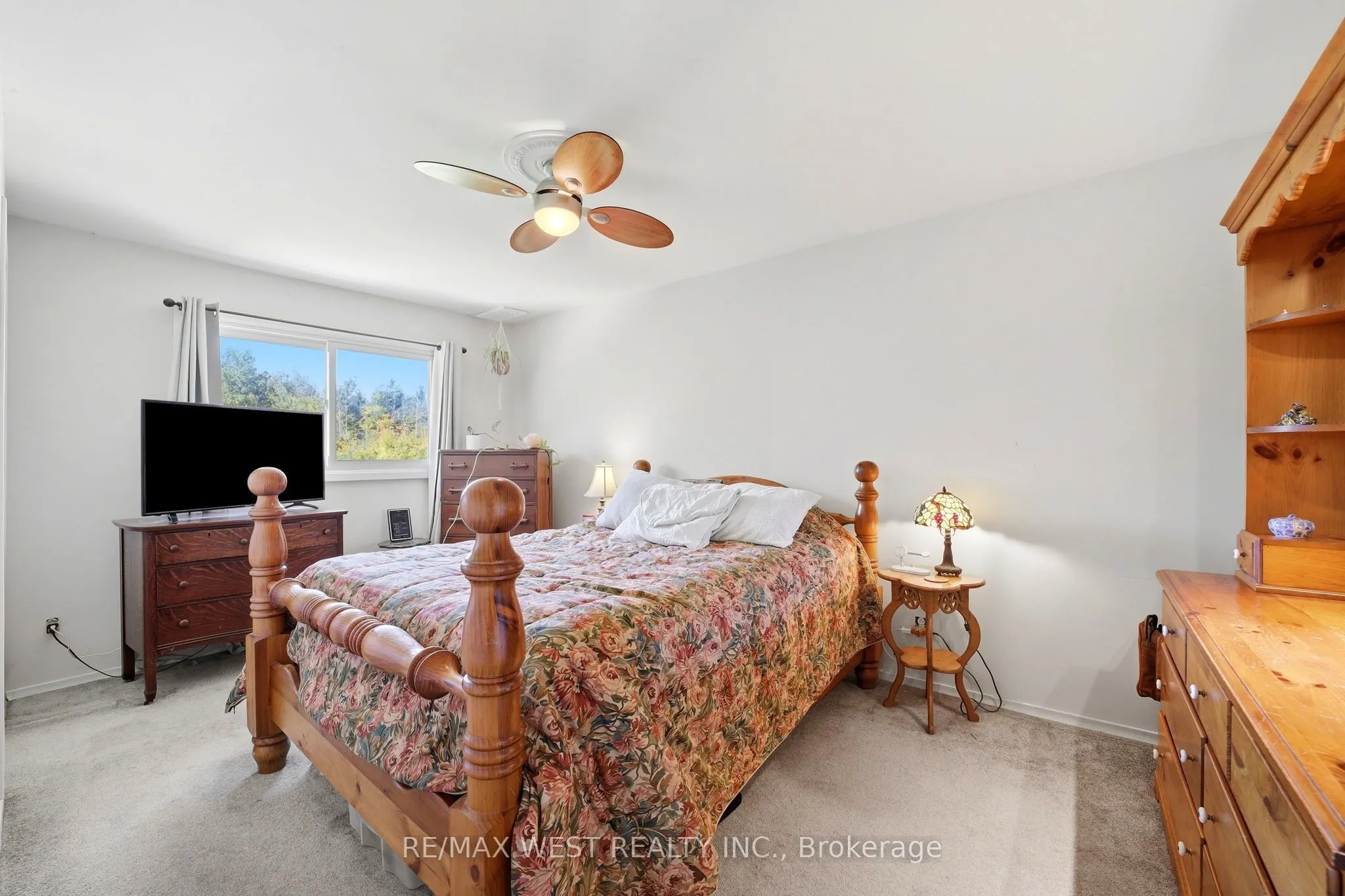 9244 Halton Erin Townline