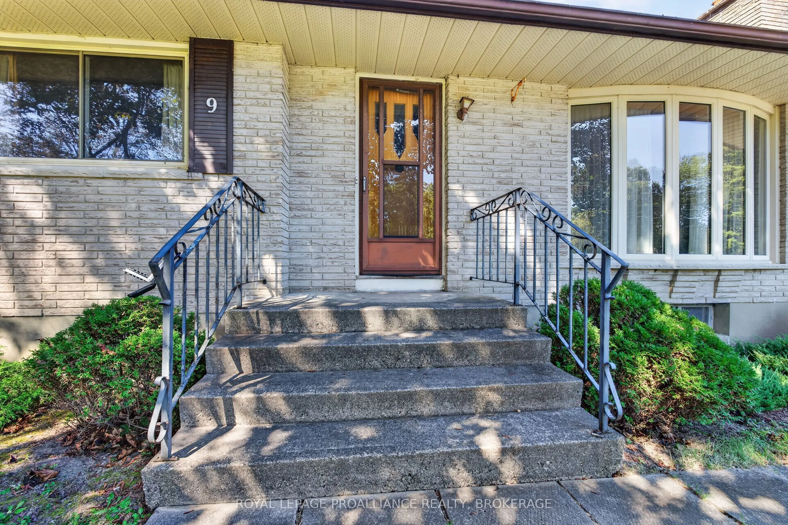 9 Dianna Street