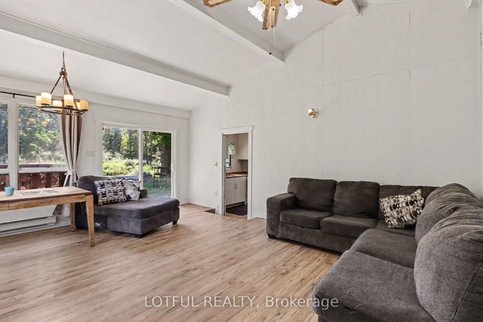101 Maberly Station Road