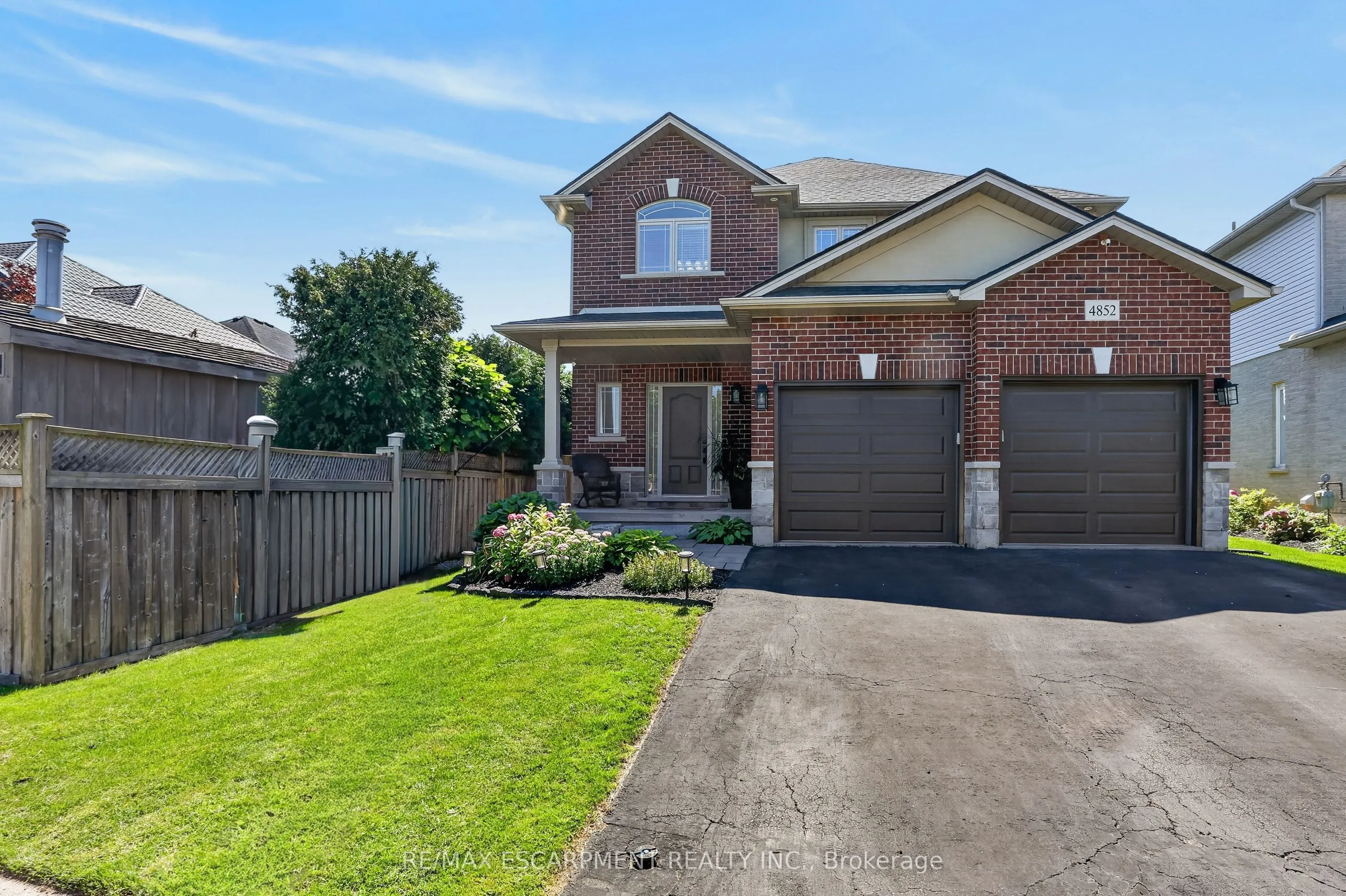 4852 Northgate Crescent
