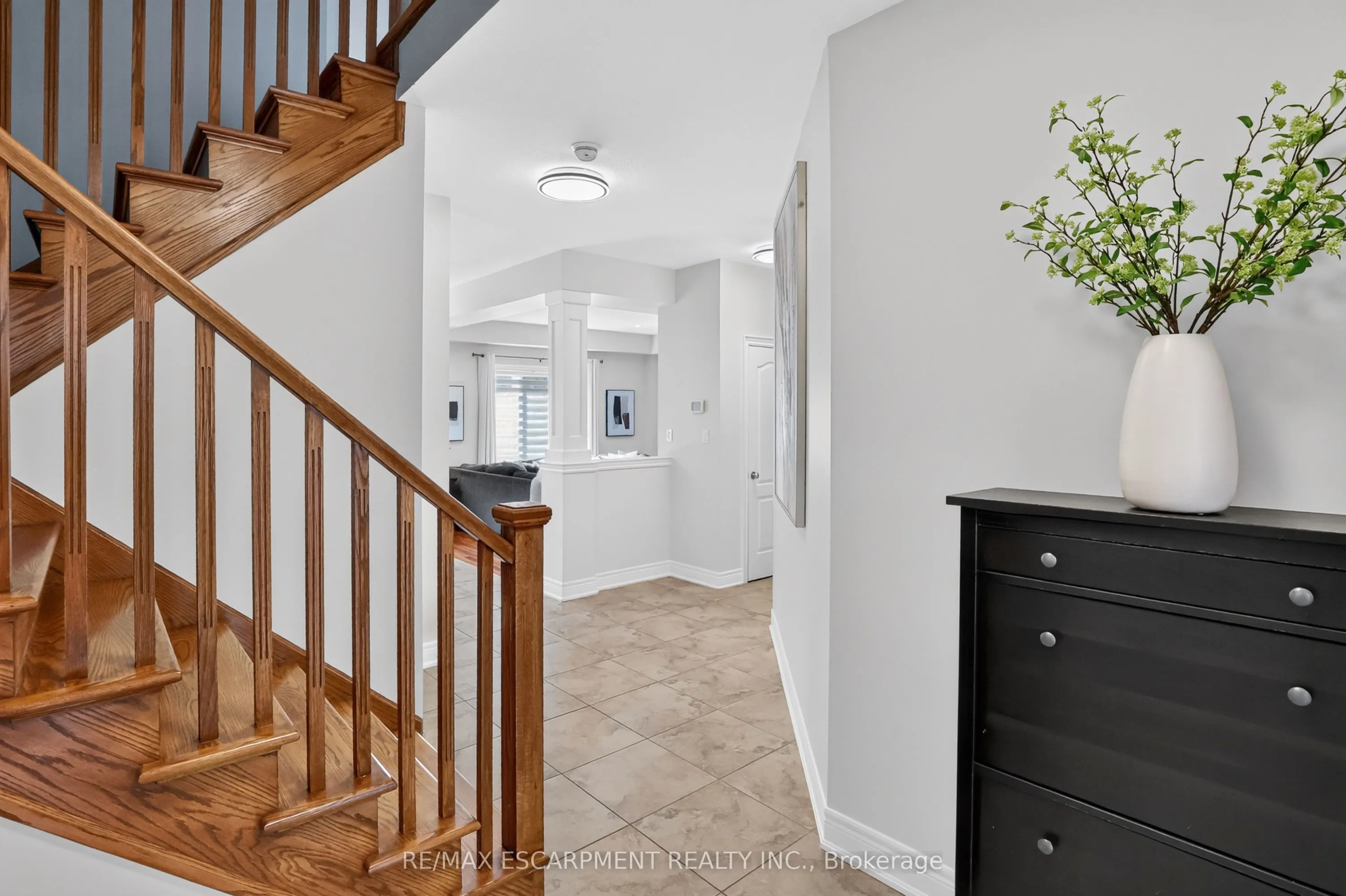 4852 Northgate Crescent