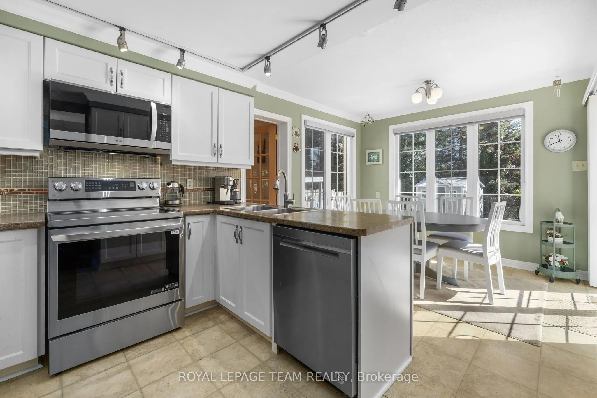 67 Holitman Drive