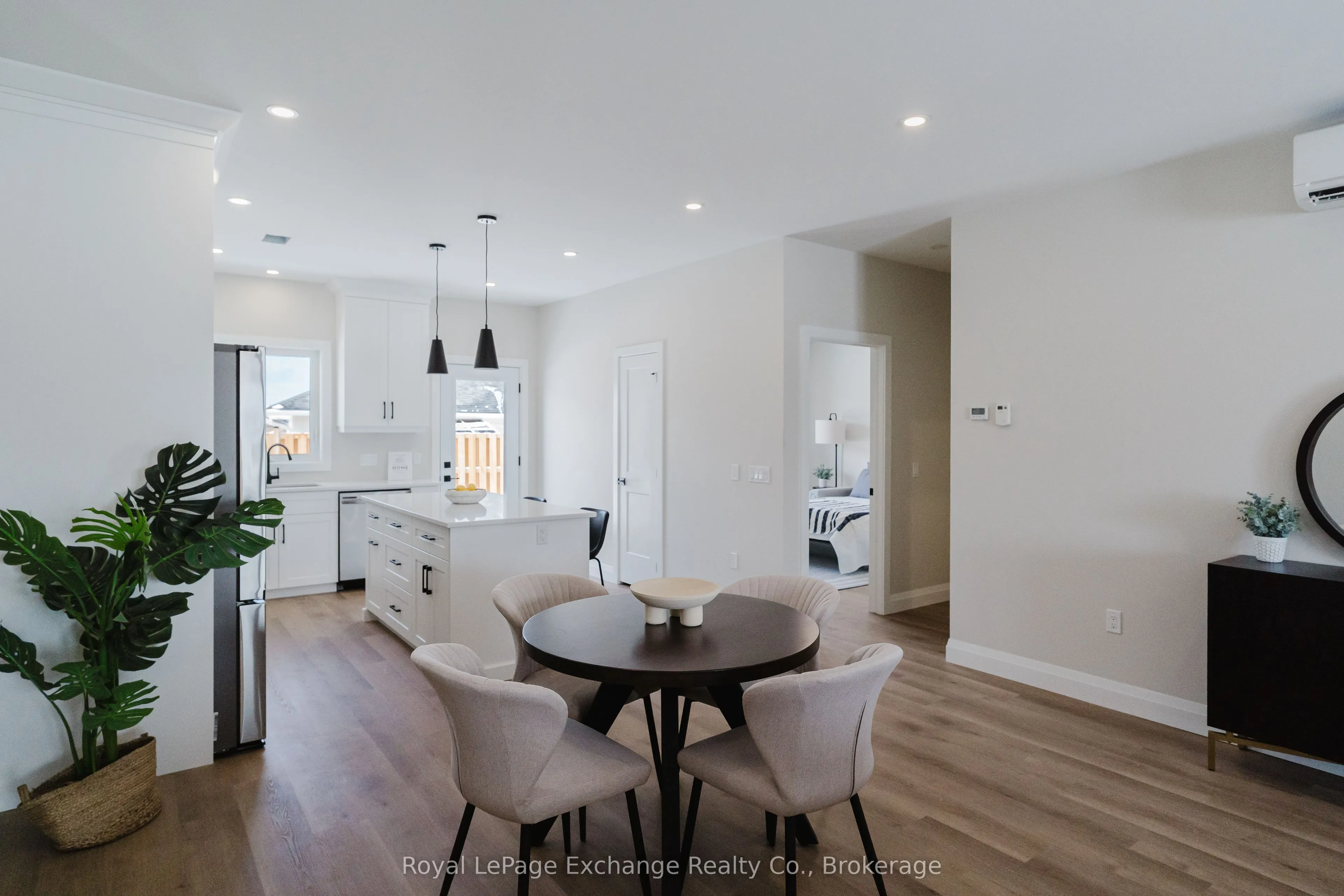 1071 WATERLOO Street N #UNIT 43