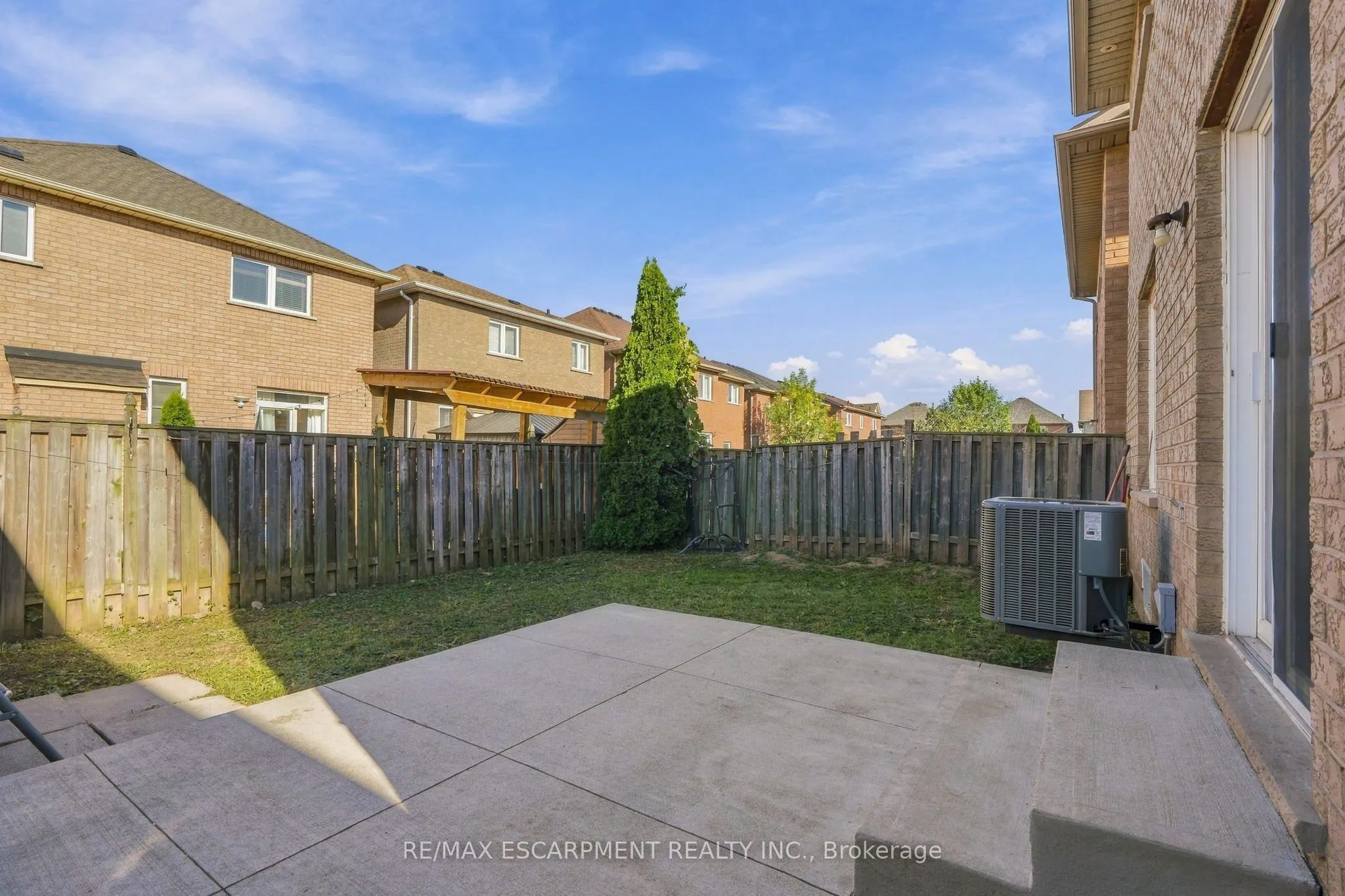 31 Peachwood Crescent