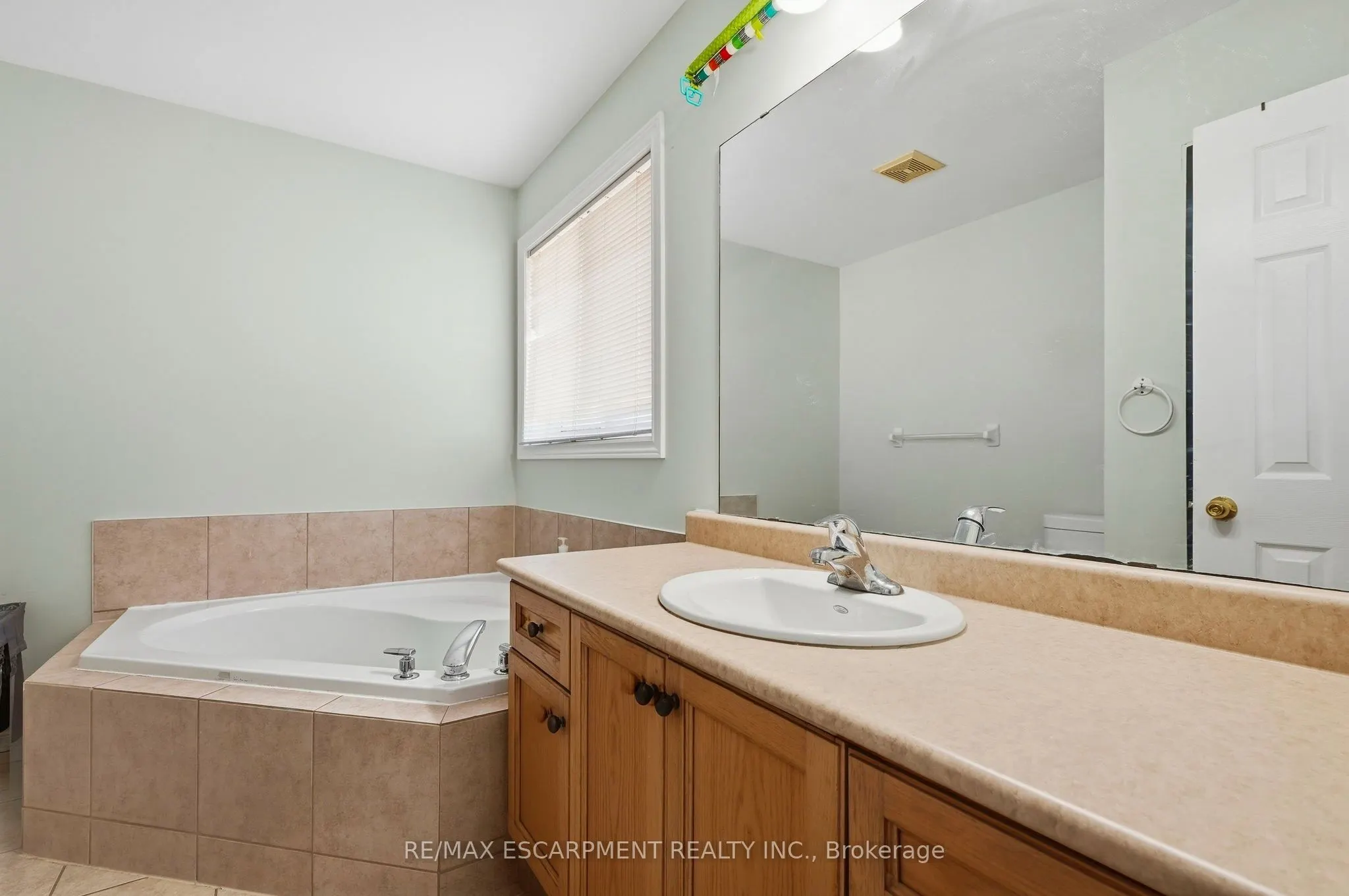 31 Peachwood Crescent