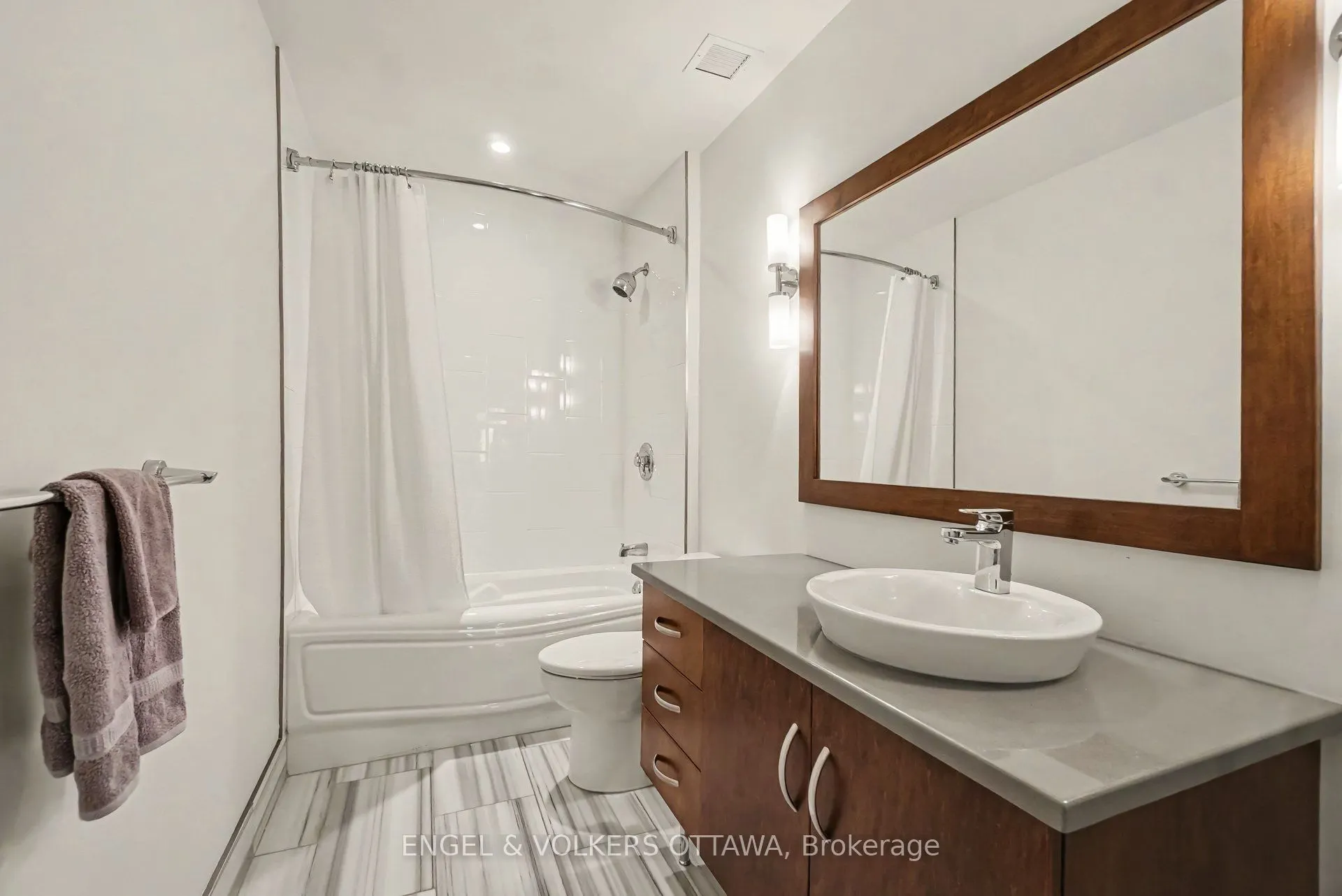 31 First Avenue #104