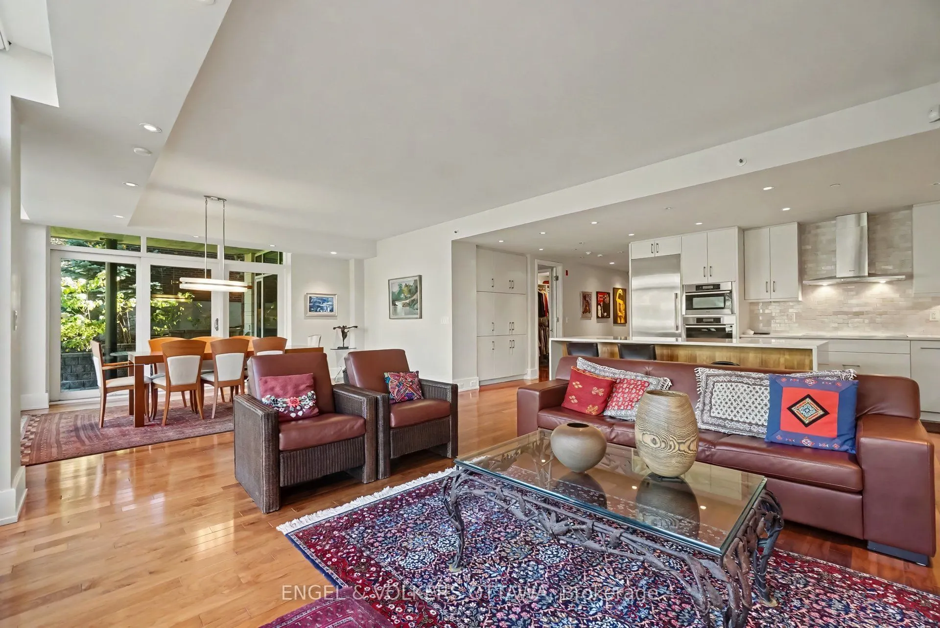 31 First Avenue #104
