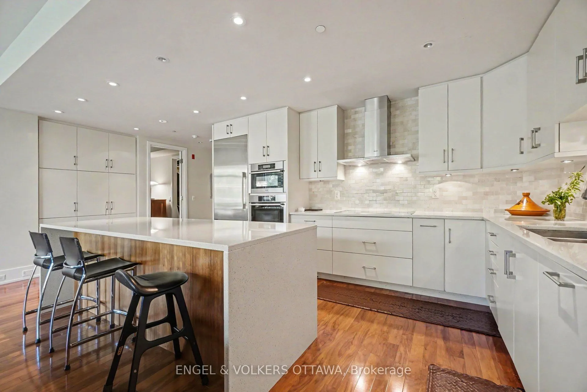 31 First Avenue #104