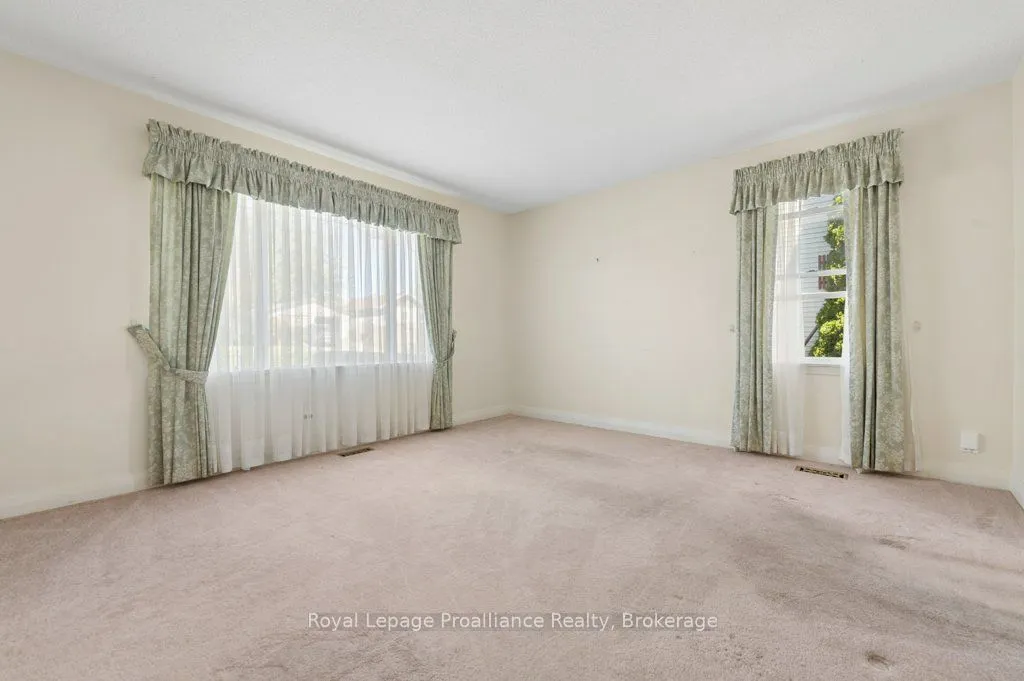47 Bay Drive