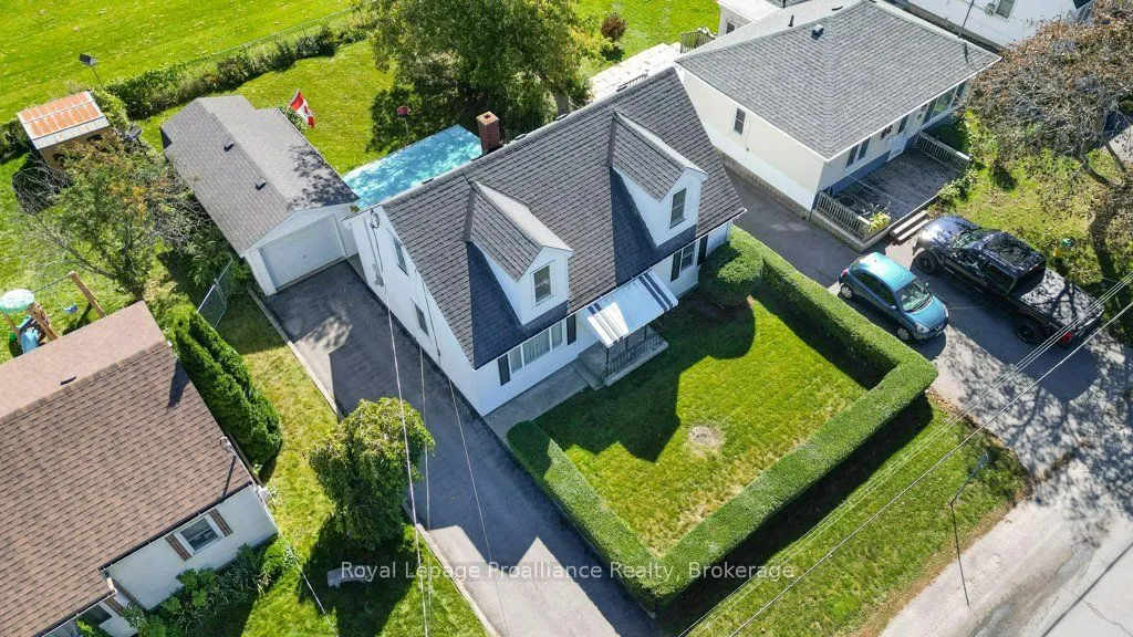 47 Bay Drive