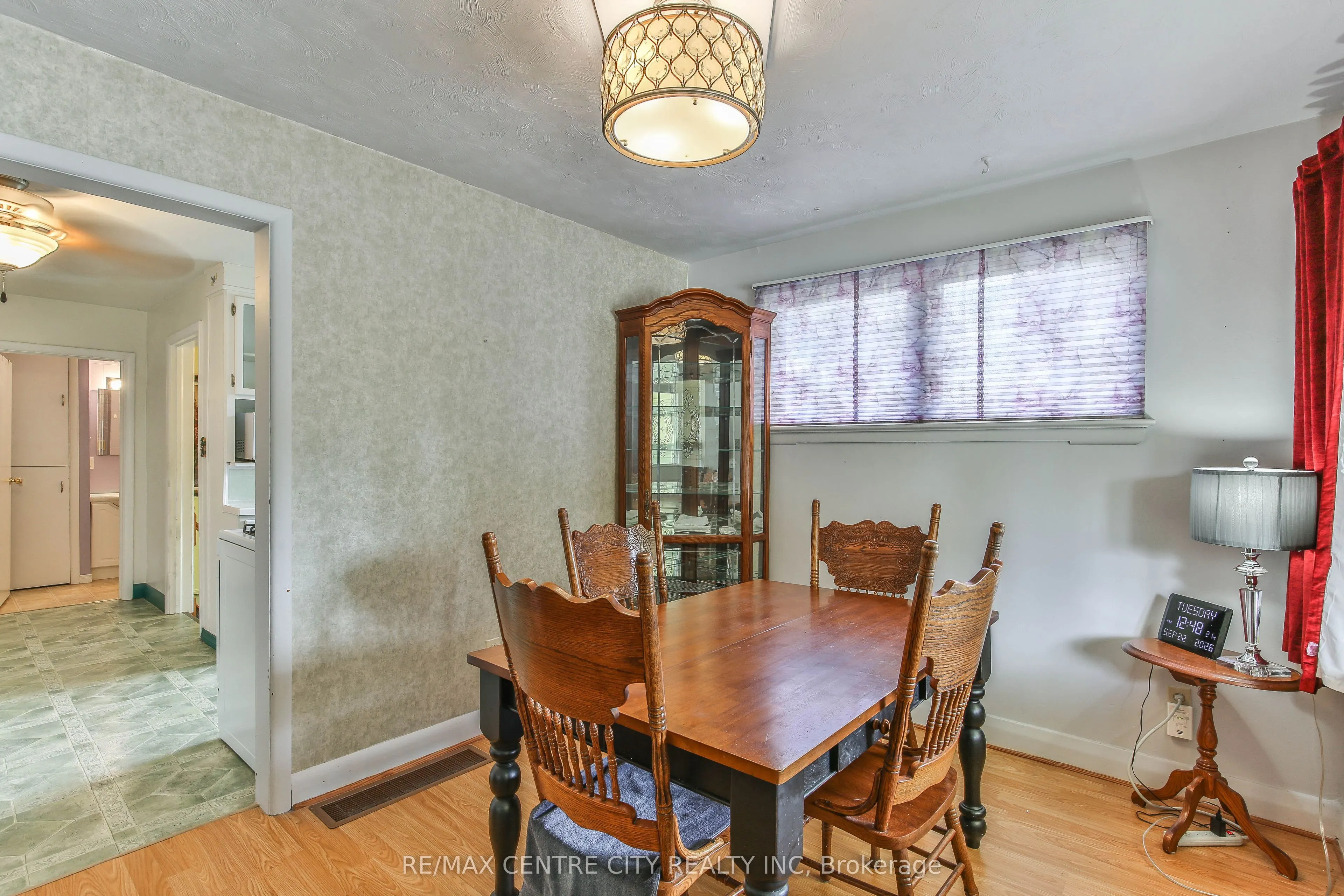 10 Concession Street E