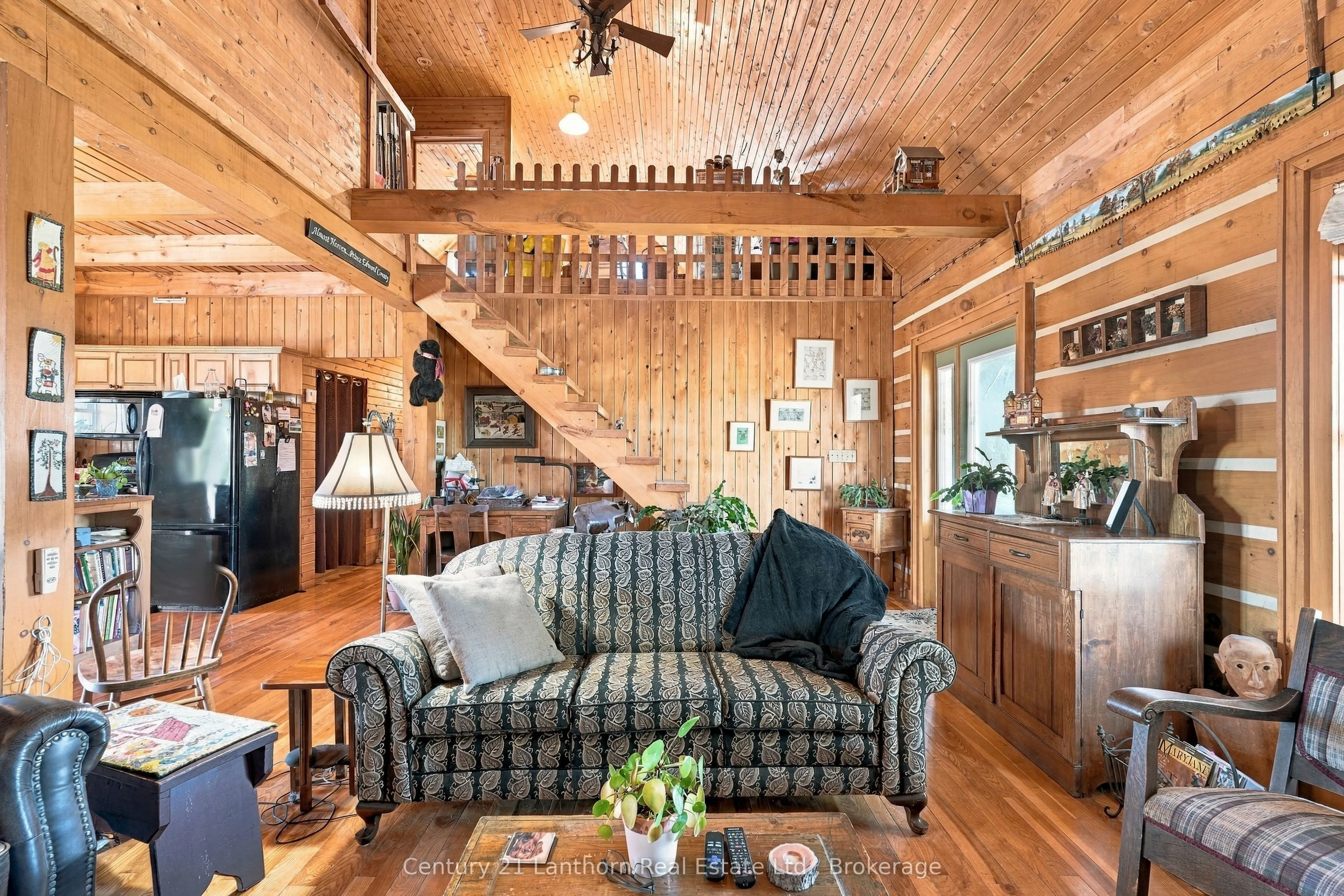 939 Kelly Road