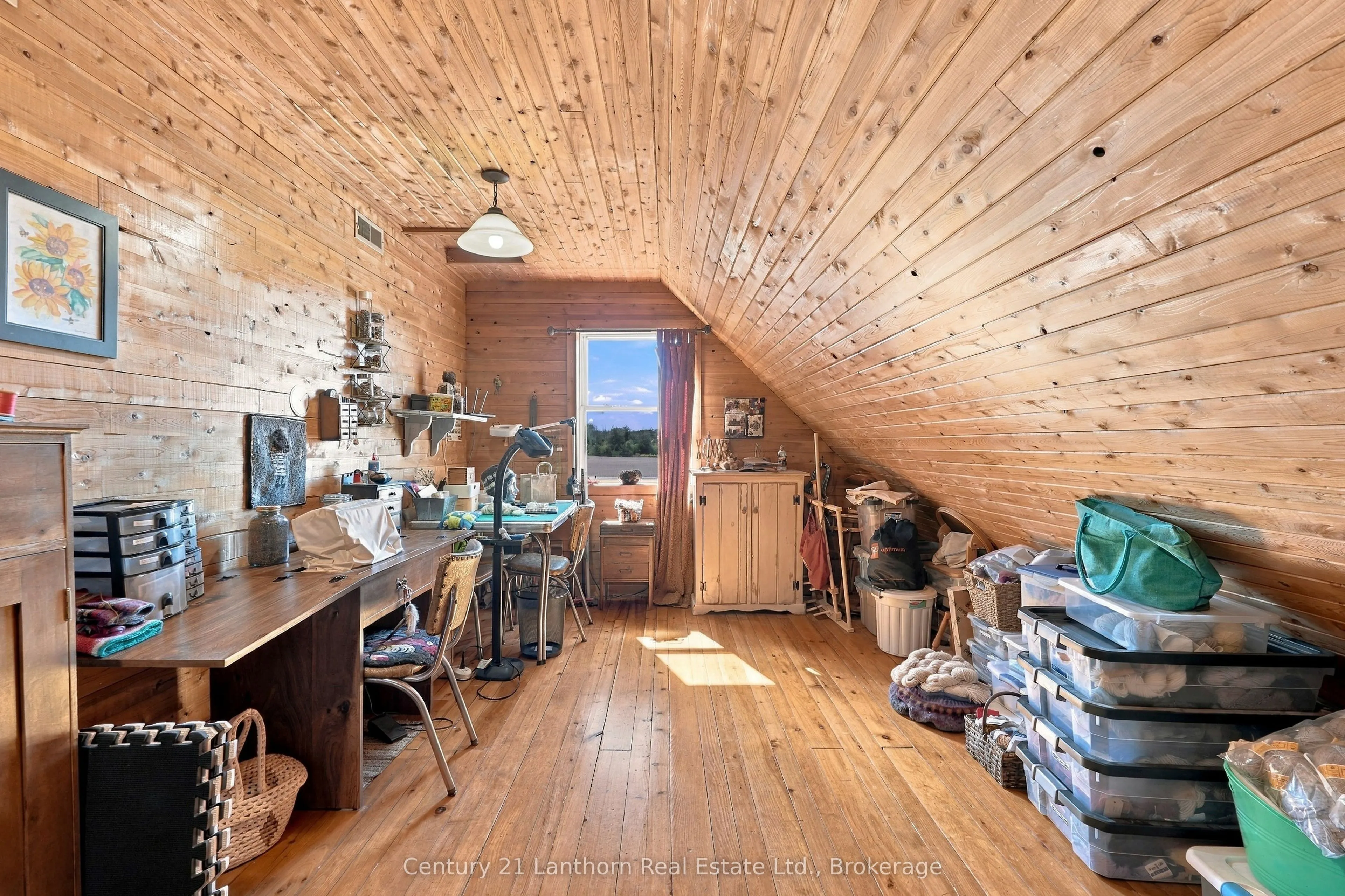 939 Kelly Road