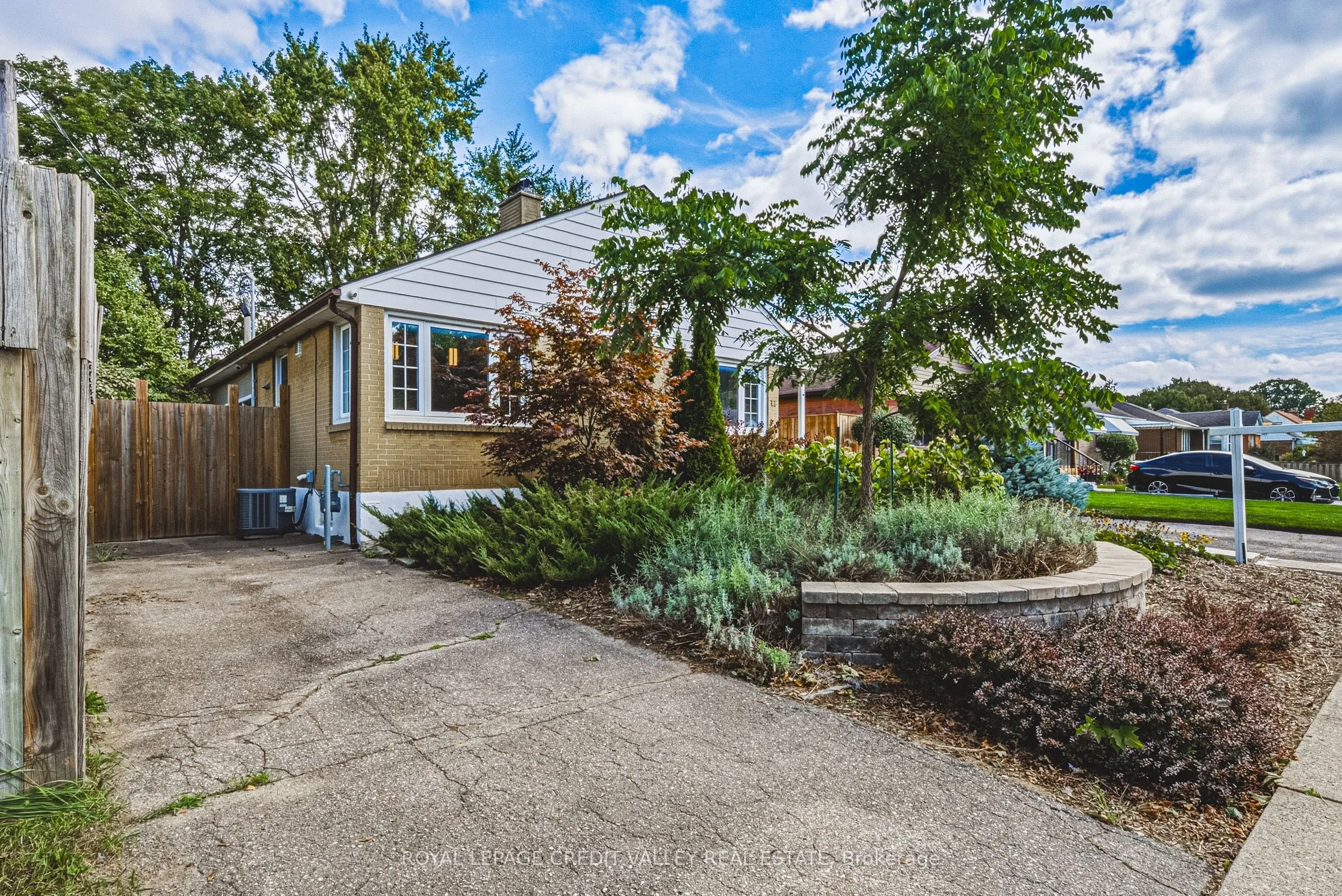 12 Stevenson Avenue
