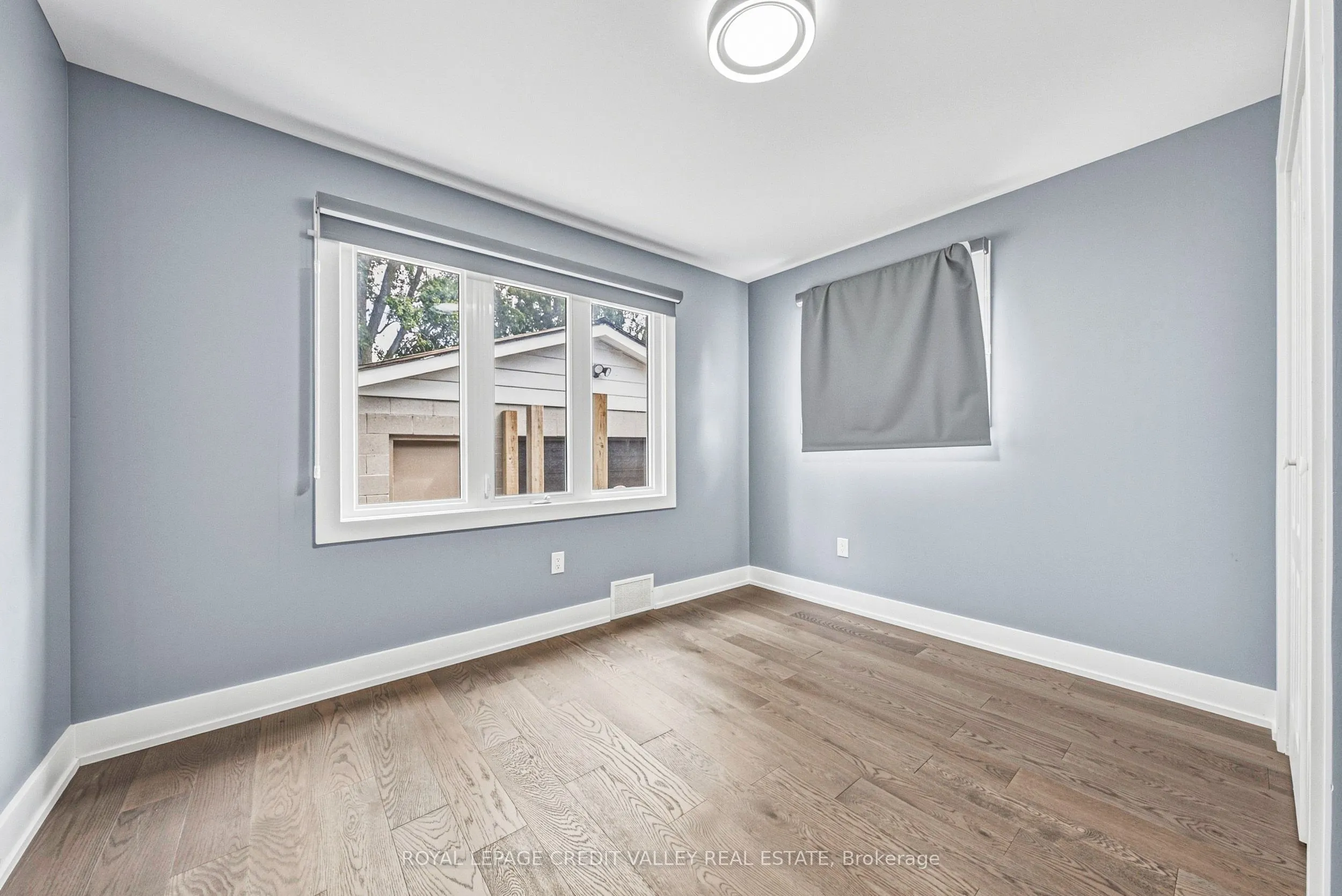 12 Stevenson Avenue