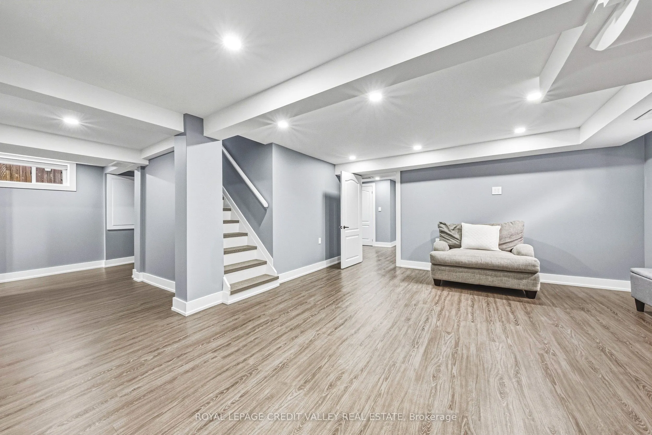 12 Stevenson Avenue