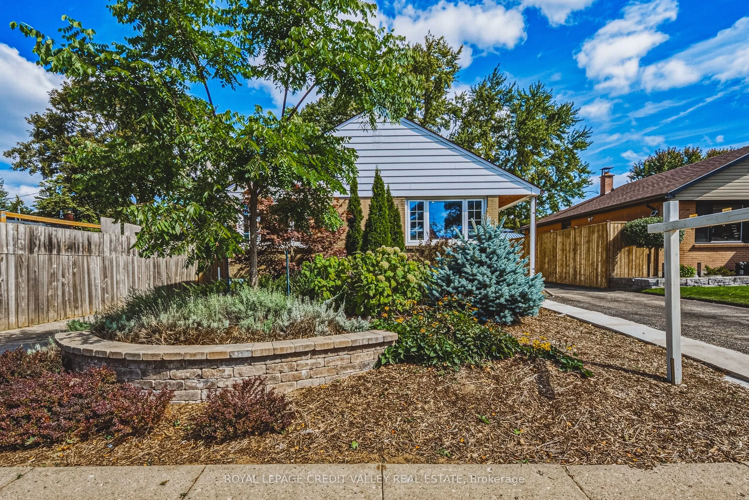 12 Stevenson Avenue