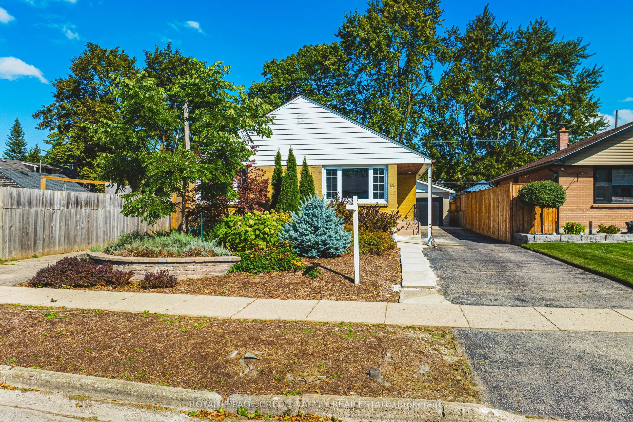 12 Stevenson Avenue