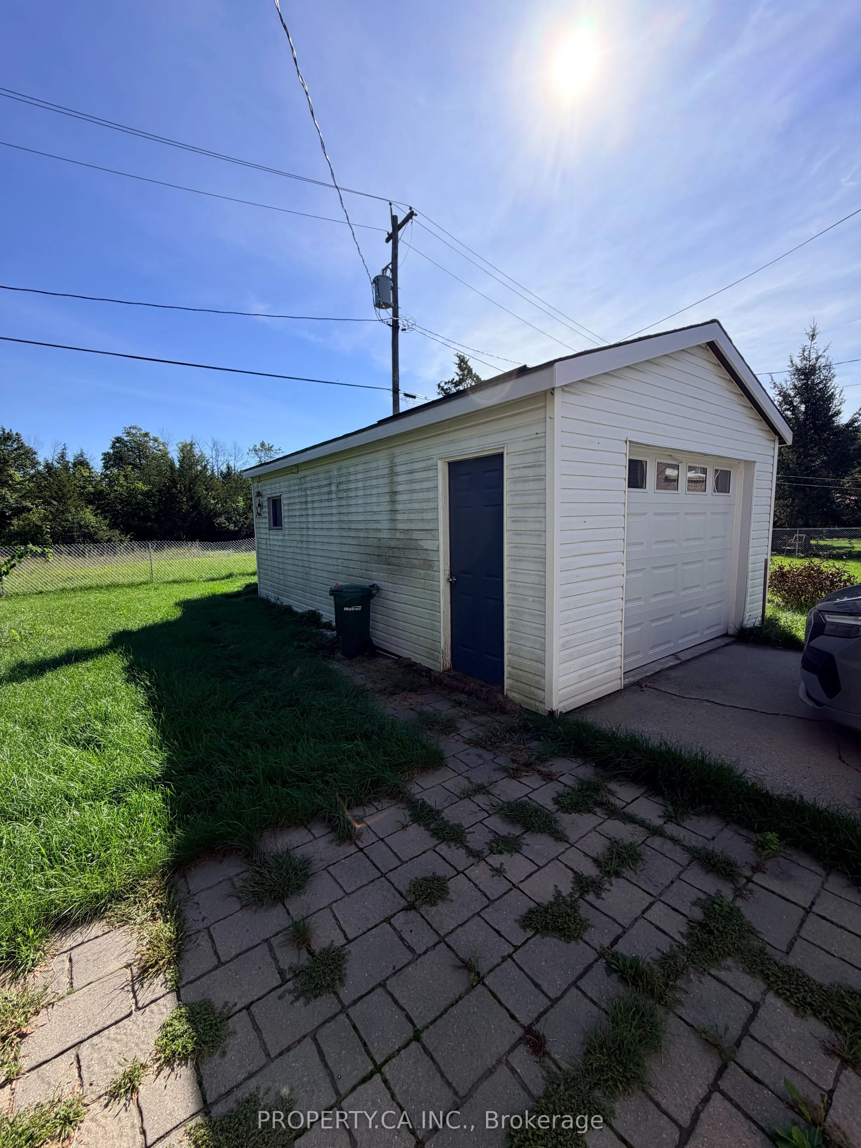 21 Nelles Avenue