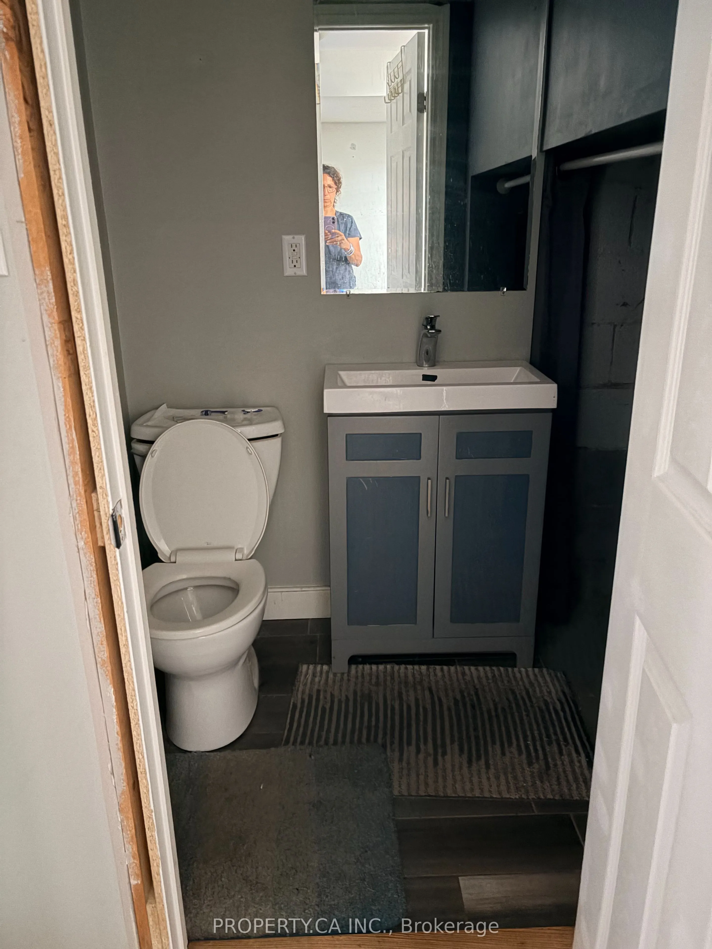 21 Nelles Avenue