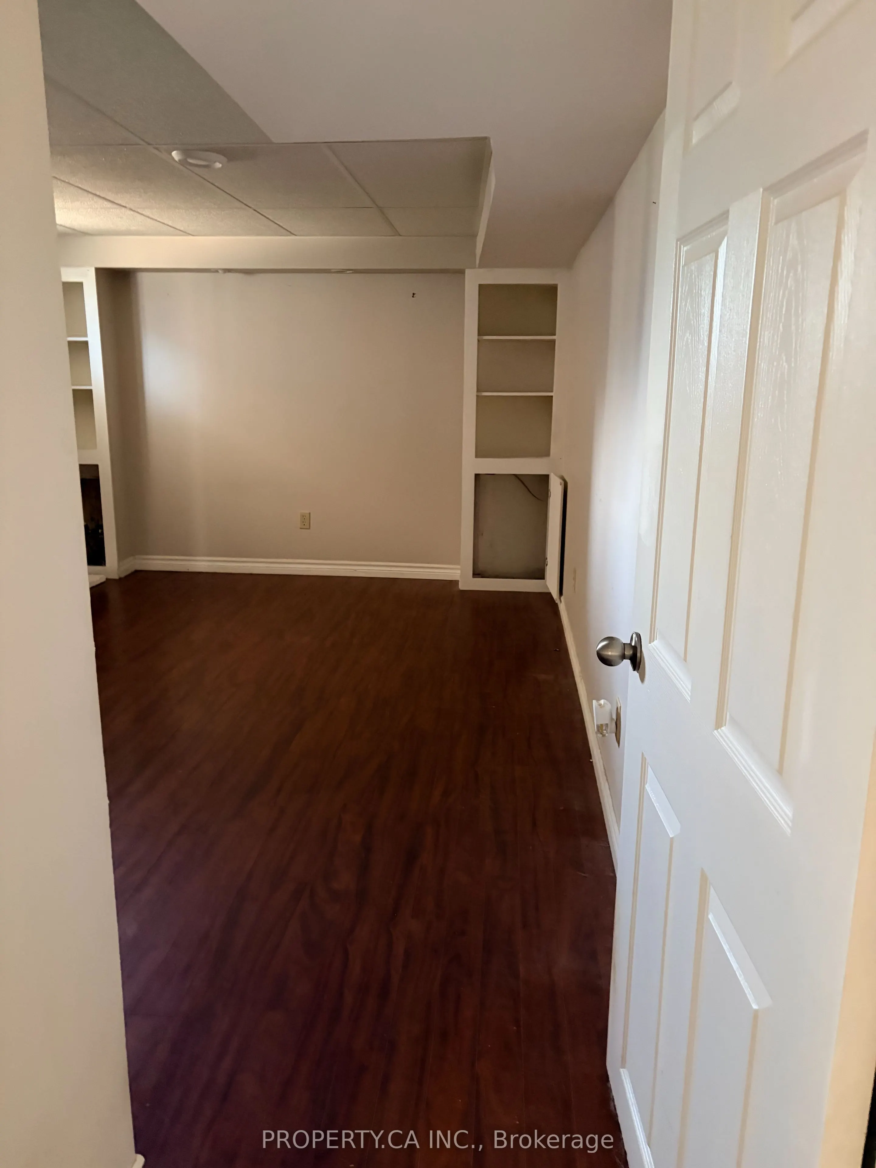 21 Nelles Avenue