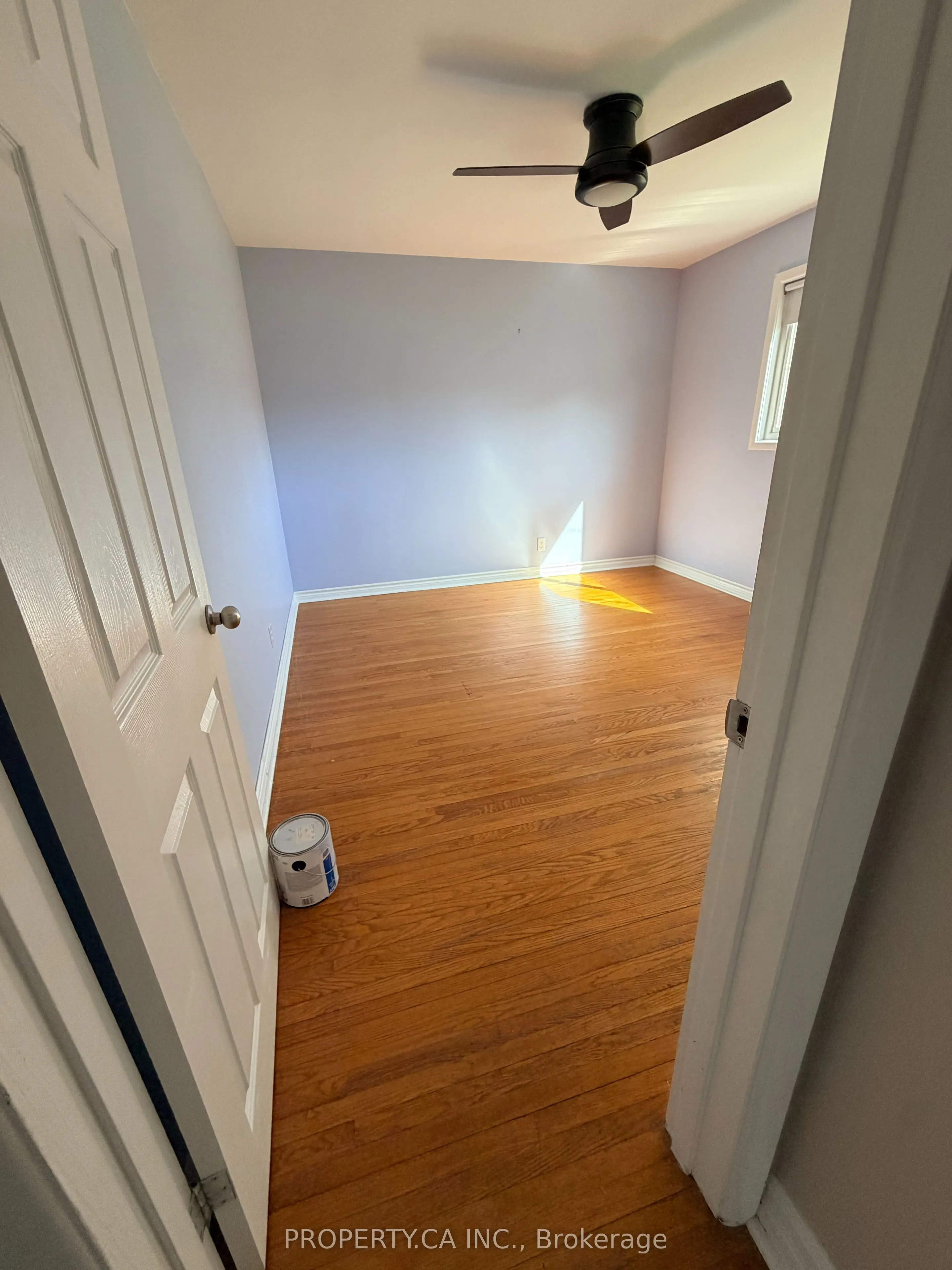21 Nelles Avenue