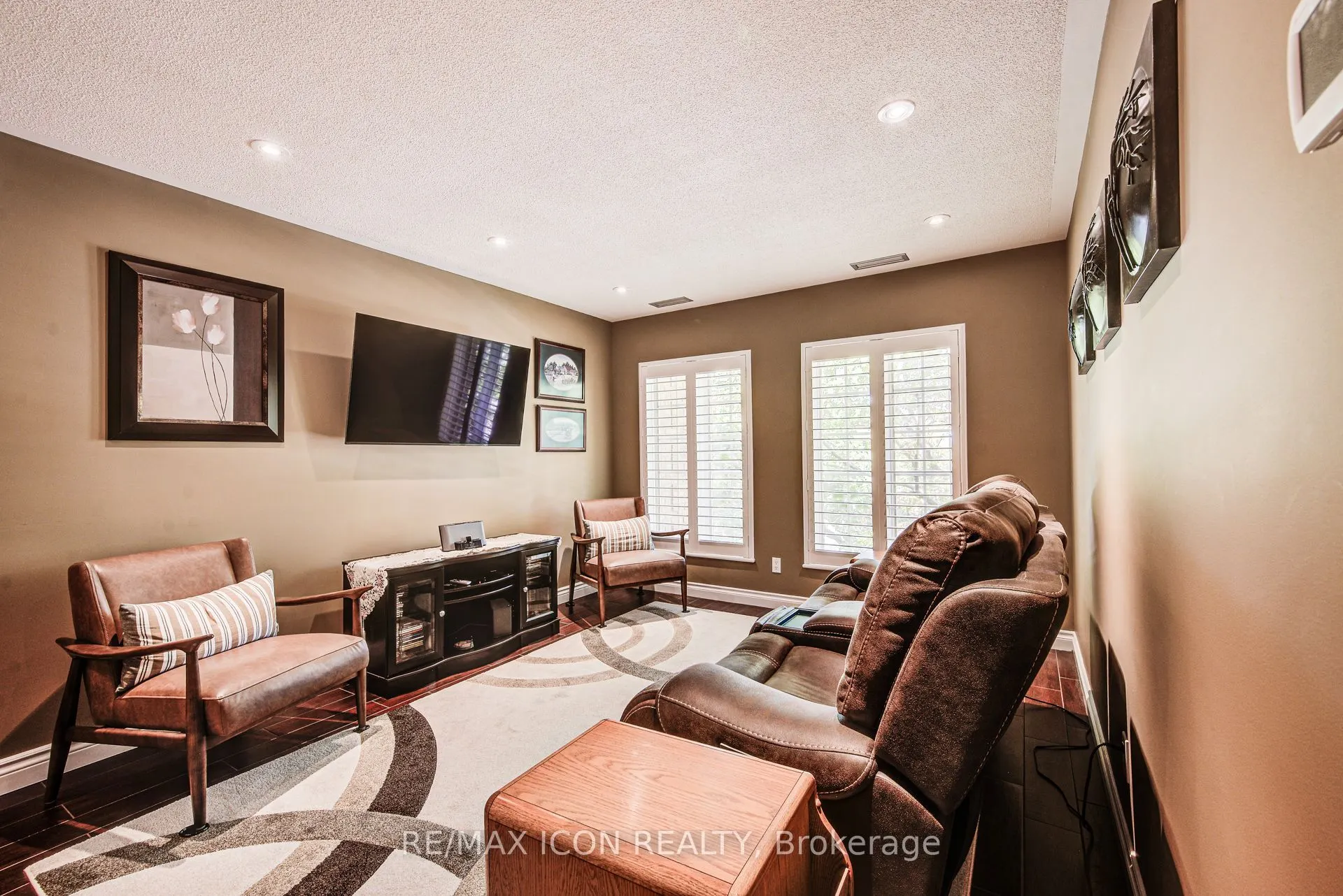 45 Blue Springs Drive #32