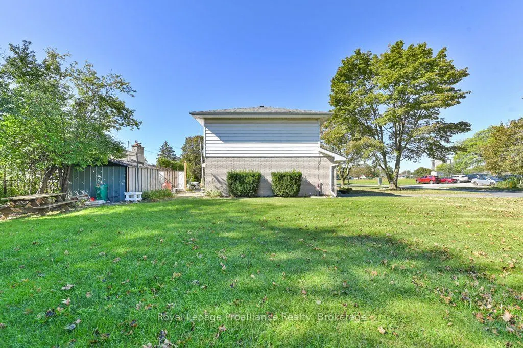 145 Leland Drive