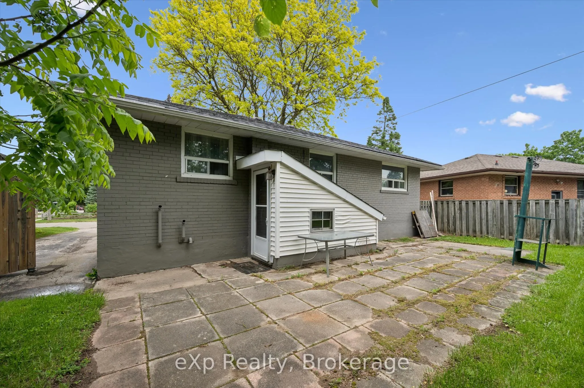 79 Dumbarton Street