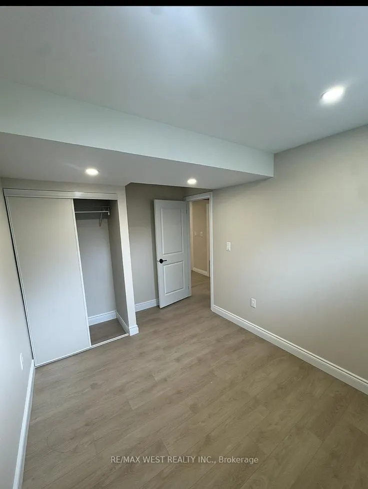 1 Treelawn Terrace #Lower