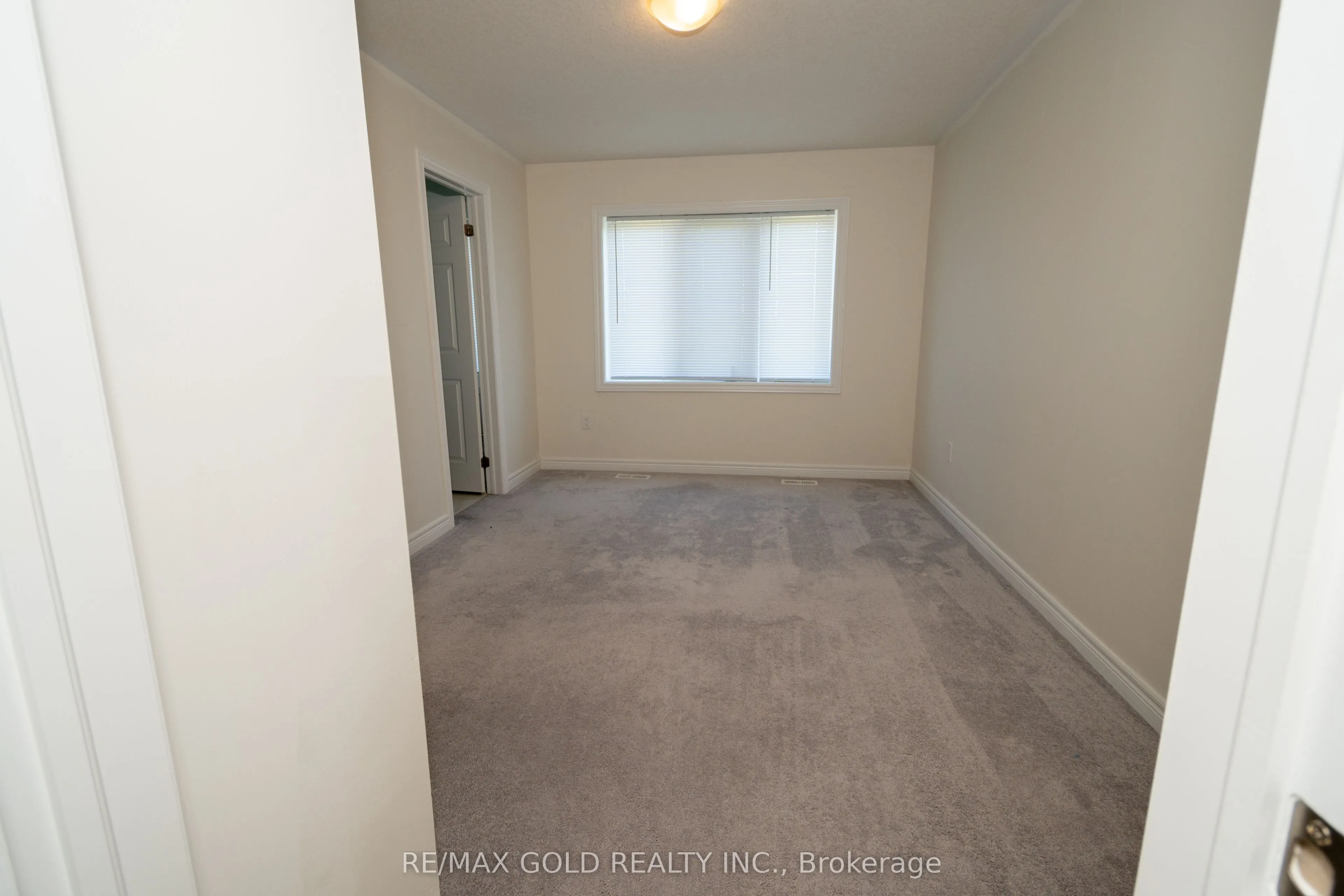 166 Deerpath Drive #1