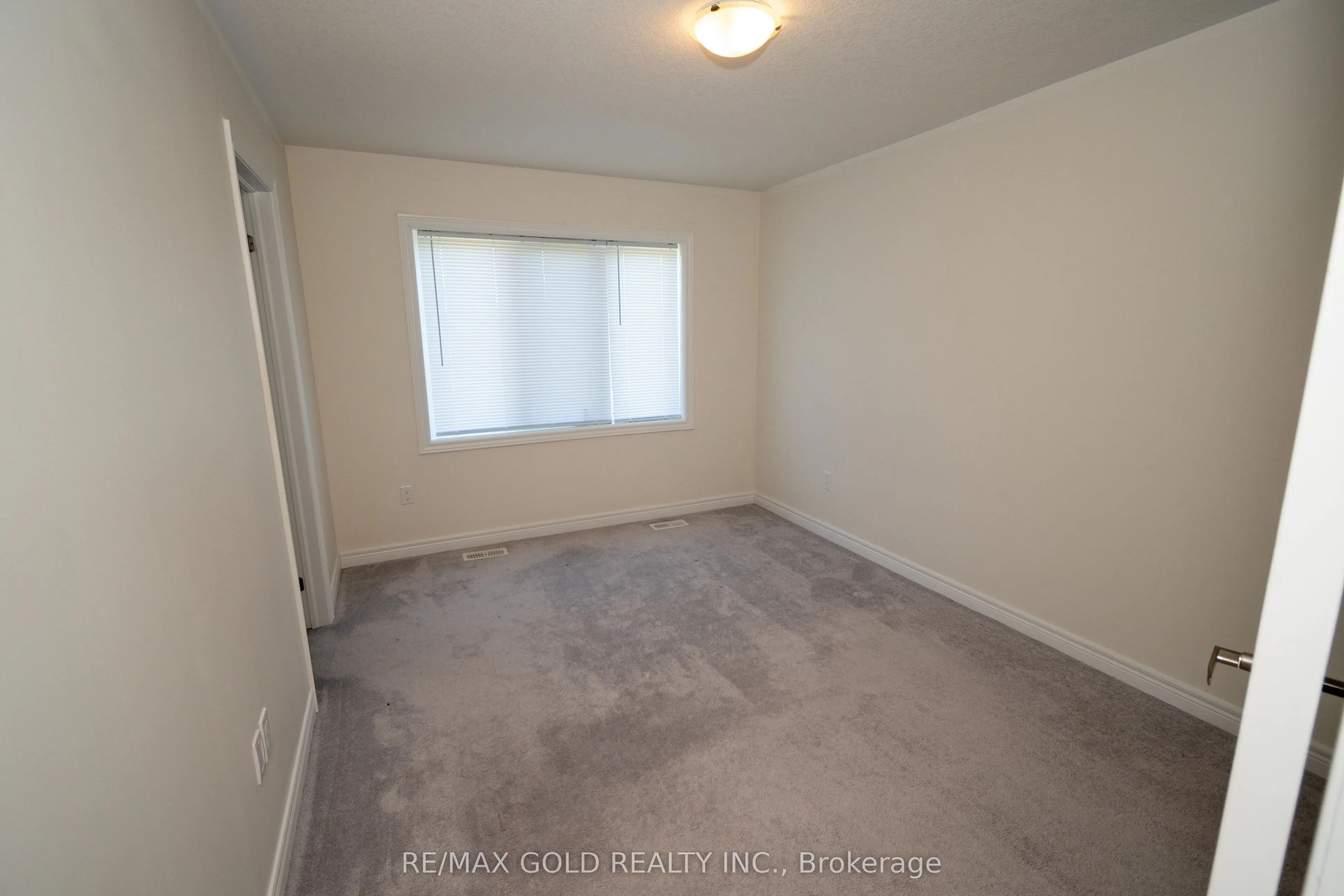 166 Deerpath Drive #1