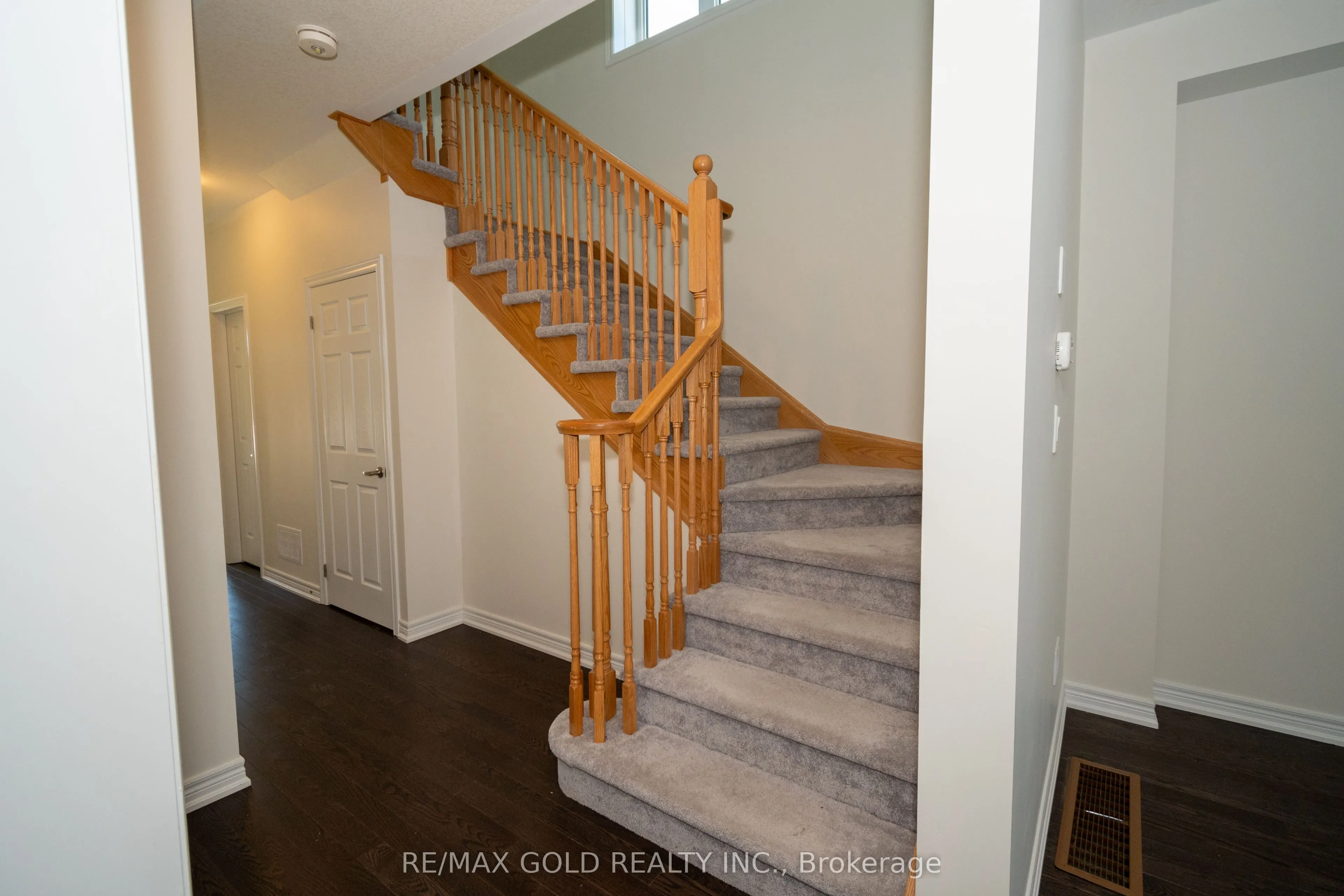 166 Deerpath Drive #1