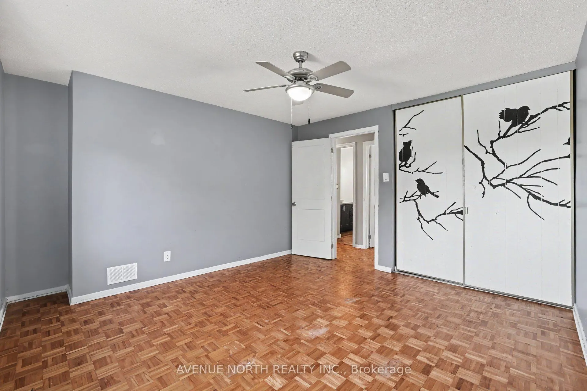 68 Downsview Crescent