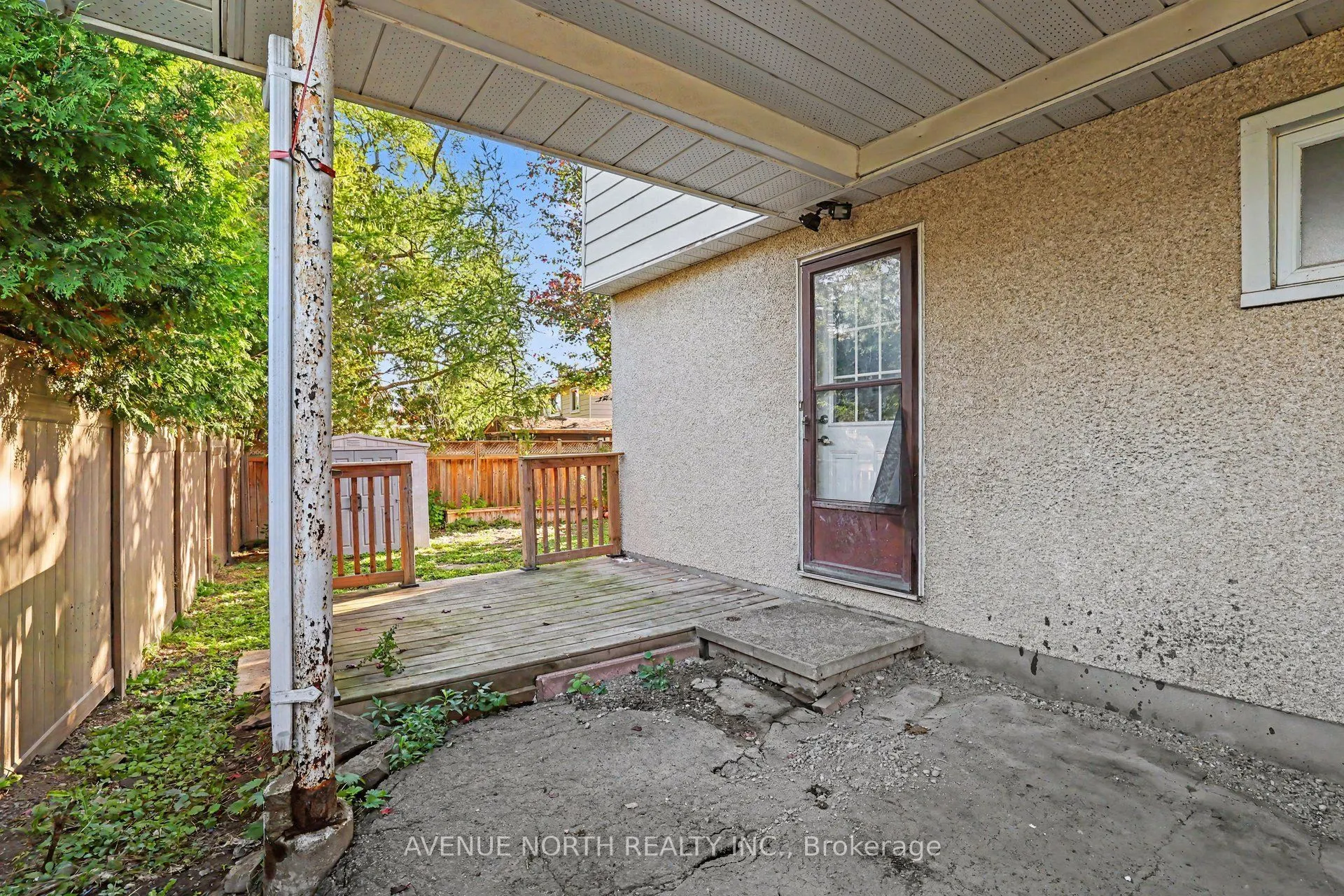68 Downsview Crescent