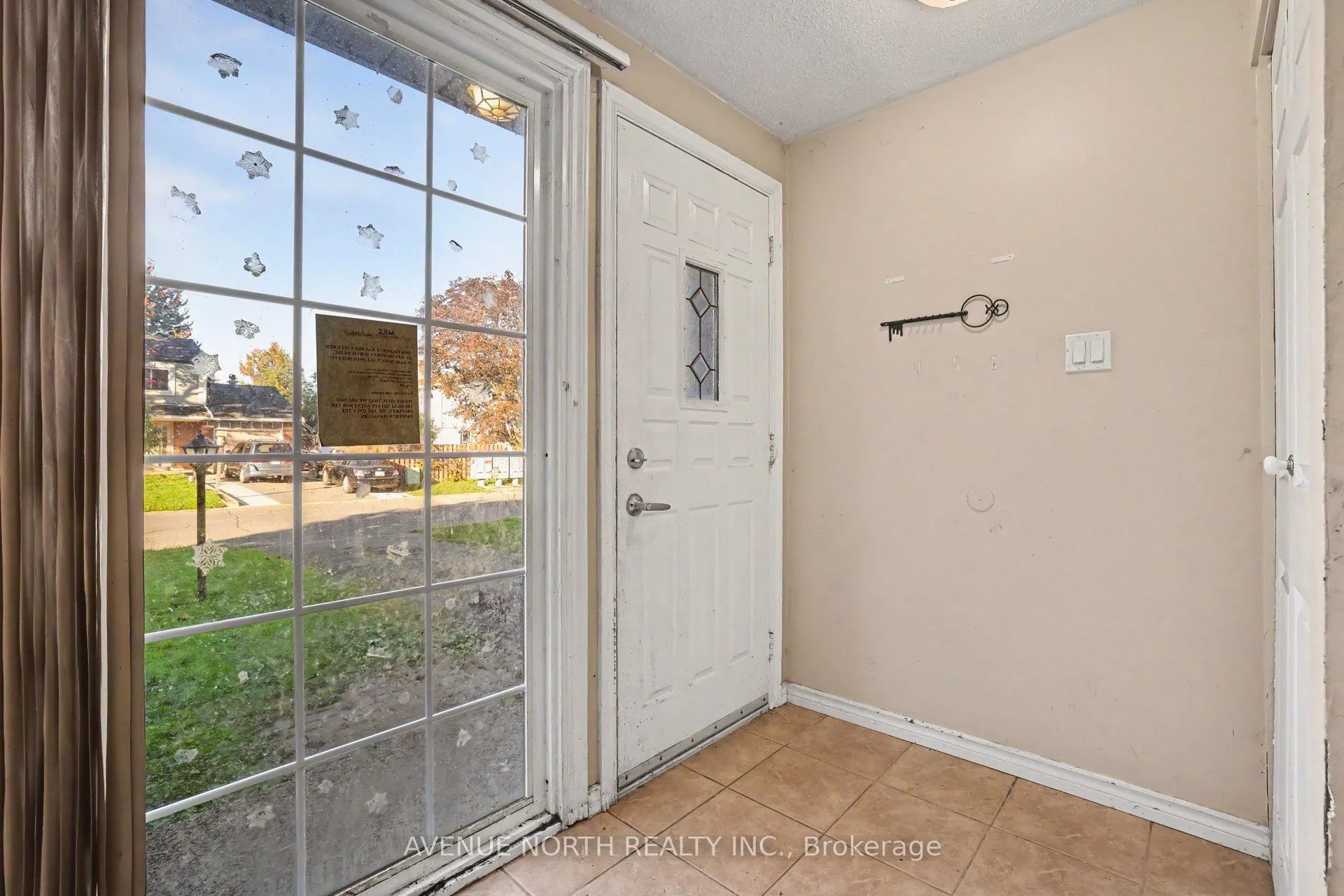68 Downsview Crescent