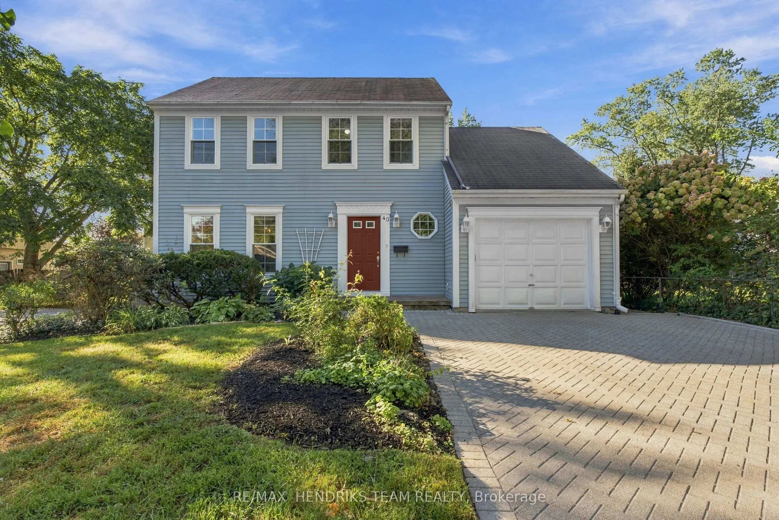 40 Emmett Street