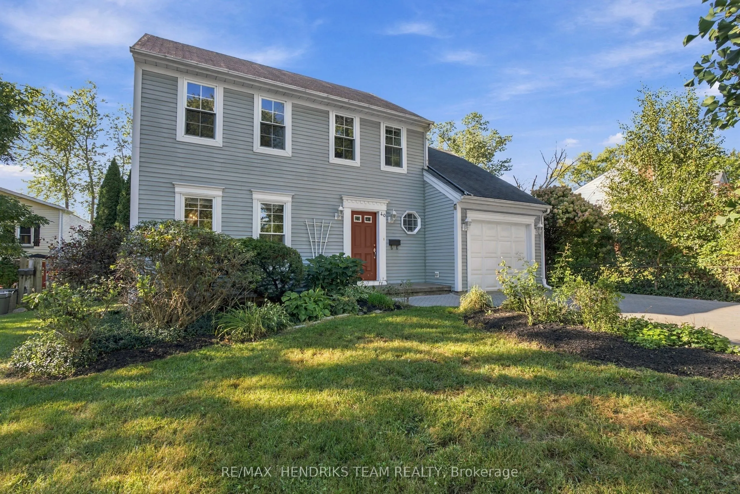 40 Emmett Street