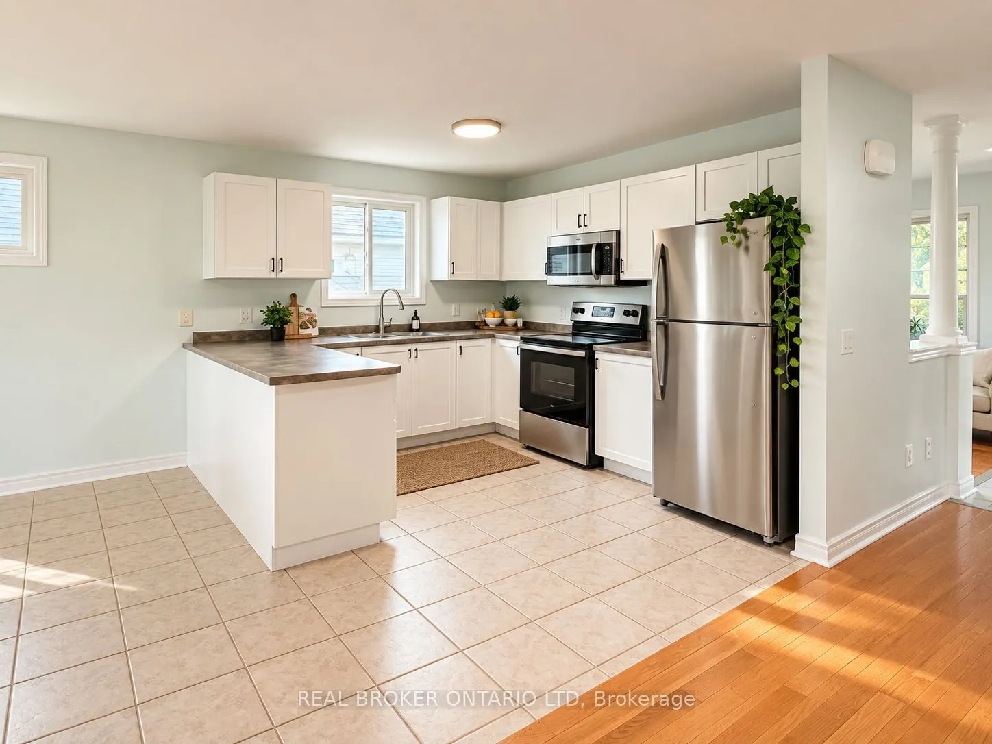 3 Woodview Court