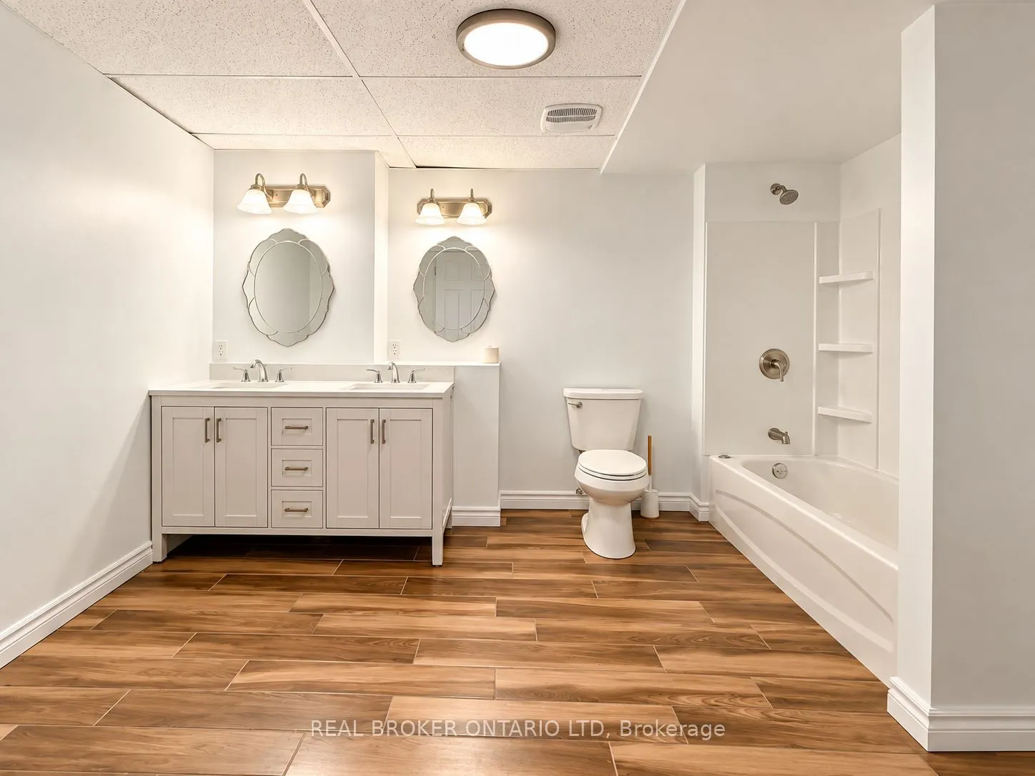 3 Woodview Court
