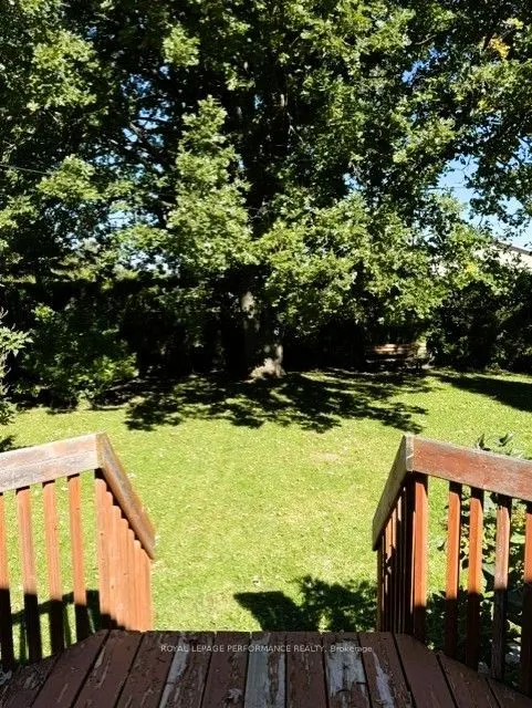418 Bellevue Crescent