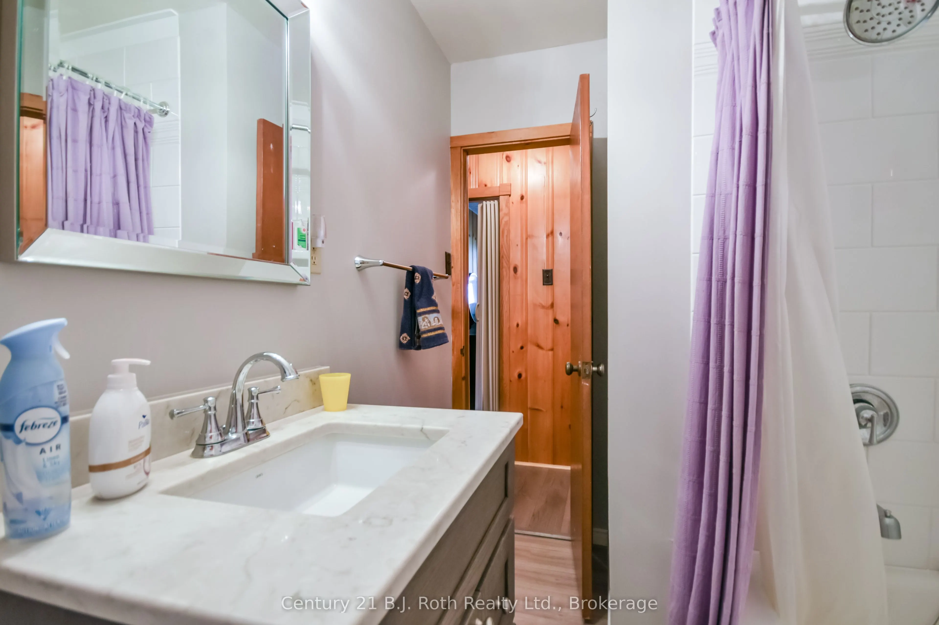 222 Lake Dalrymple Road