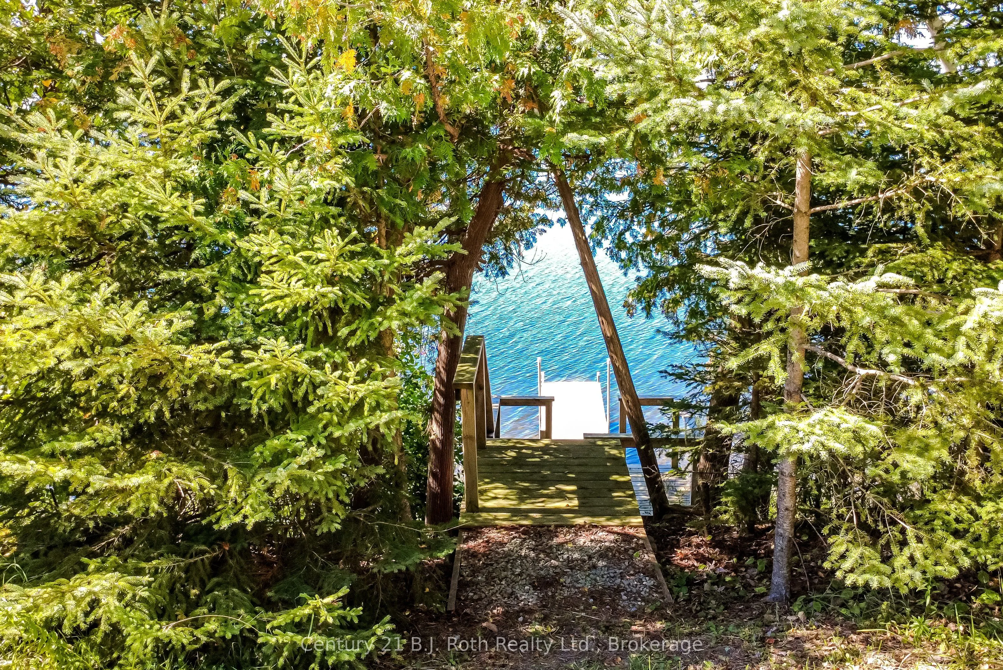 222 Lake Dalrymple Road