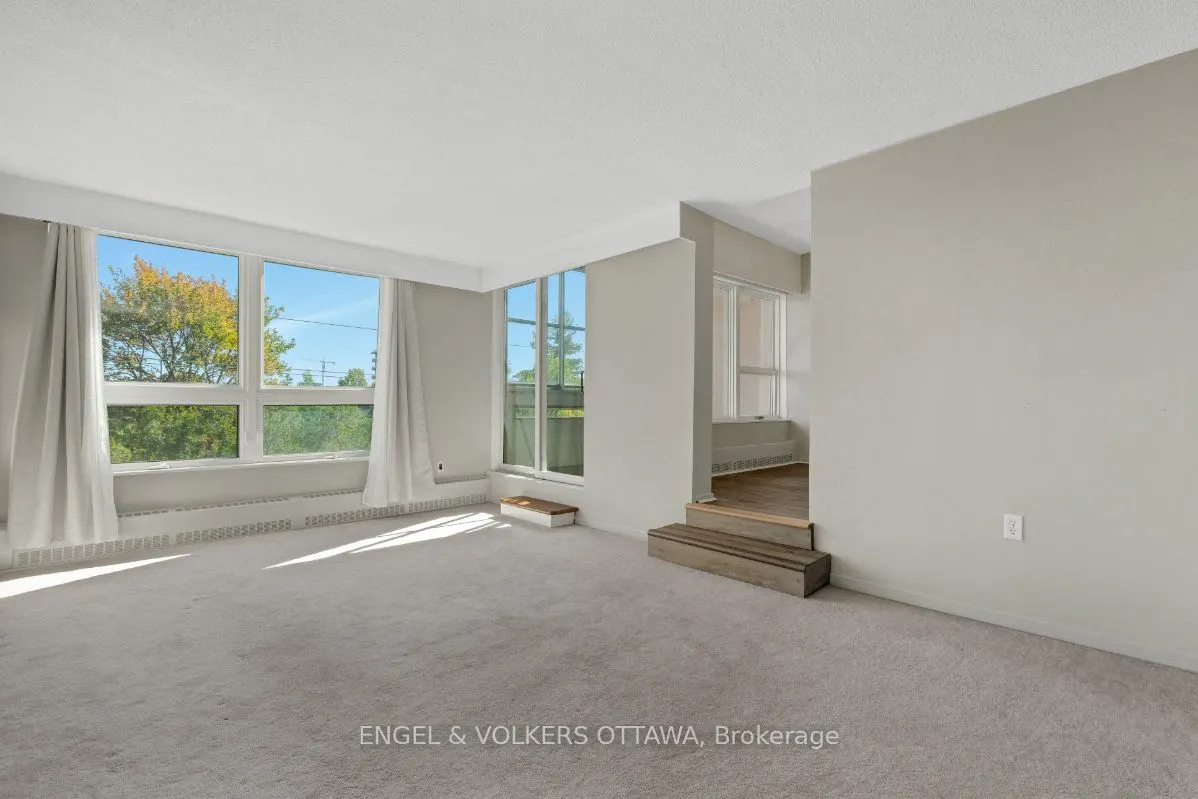 373 Laurier Avenue E #505