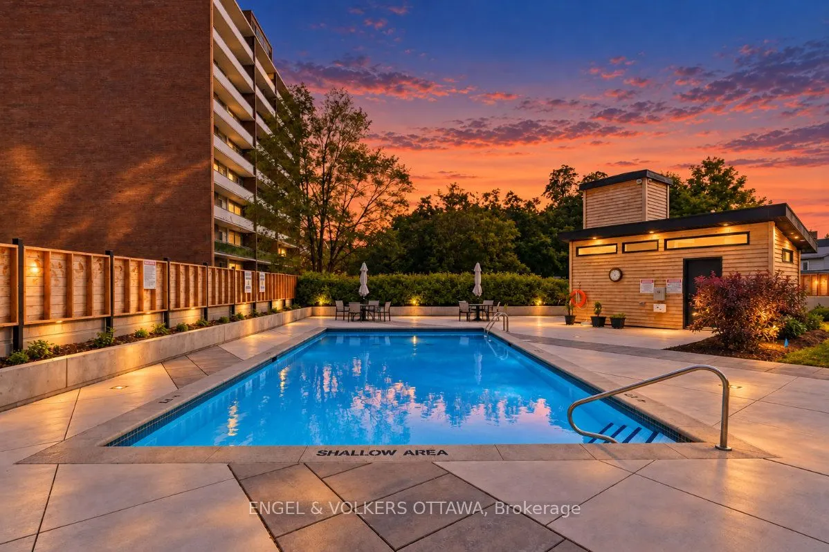 373 Laurier Avenue E #505
